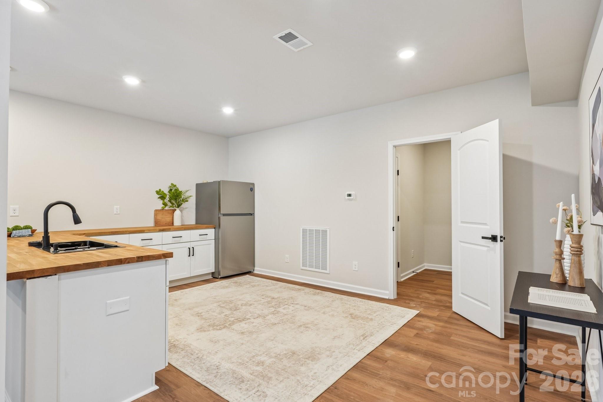 17810 Burnt Hickory Drive Property Photo 35
