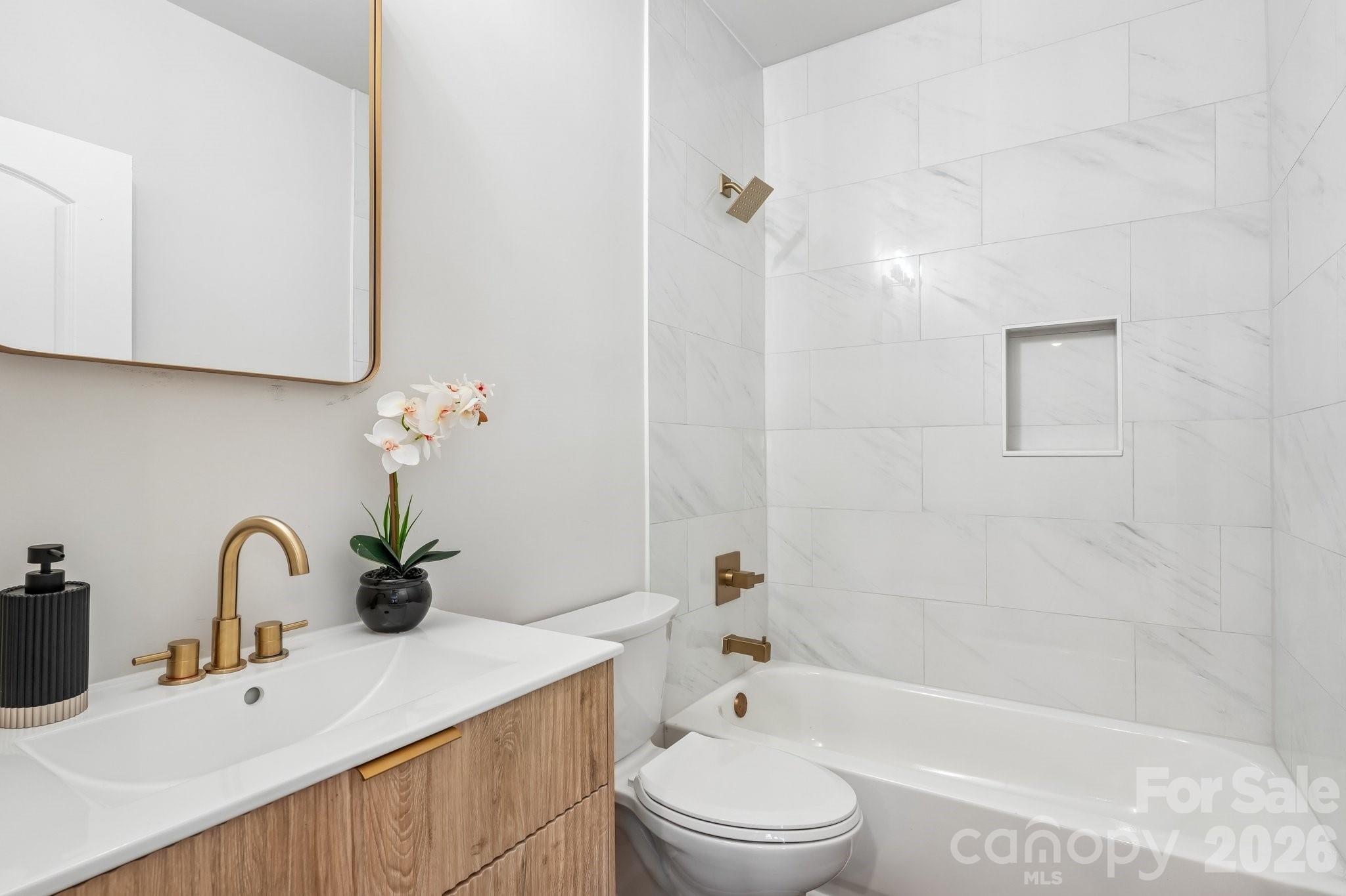 17810 Burnt Hickory Drive Property Photo 38