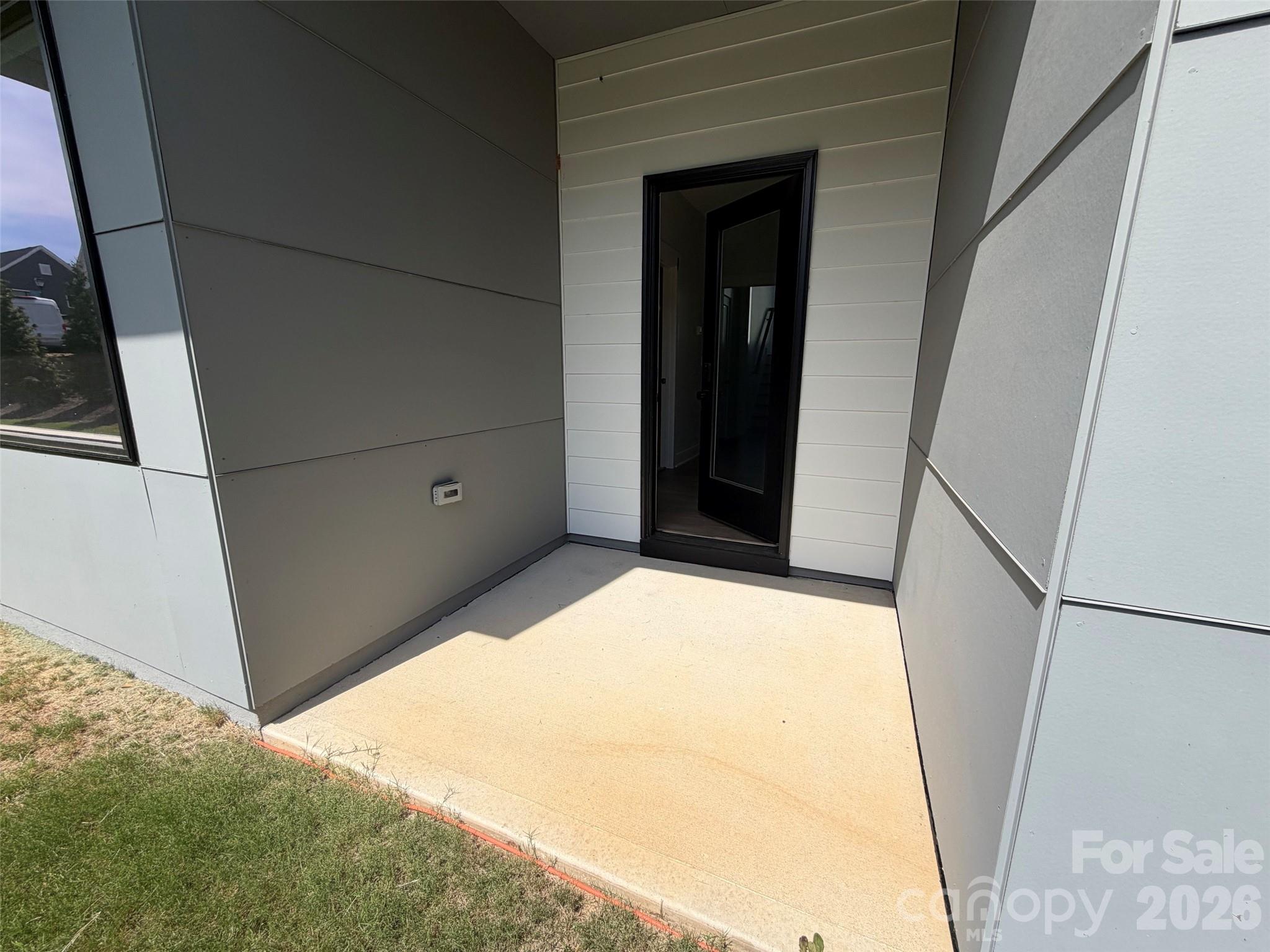 221 Woodsborough Place Property Photo 32