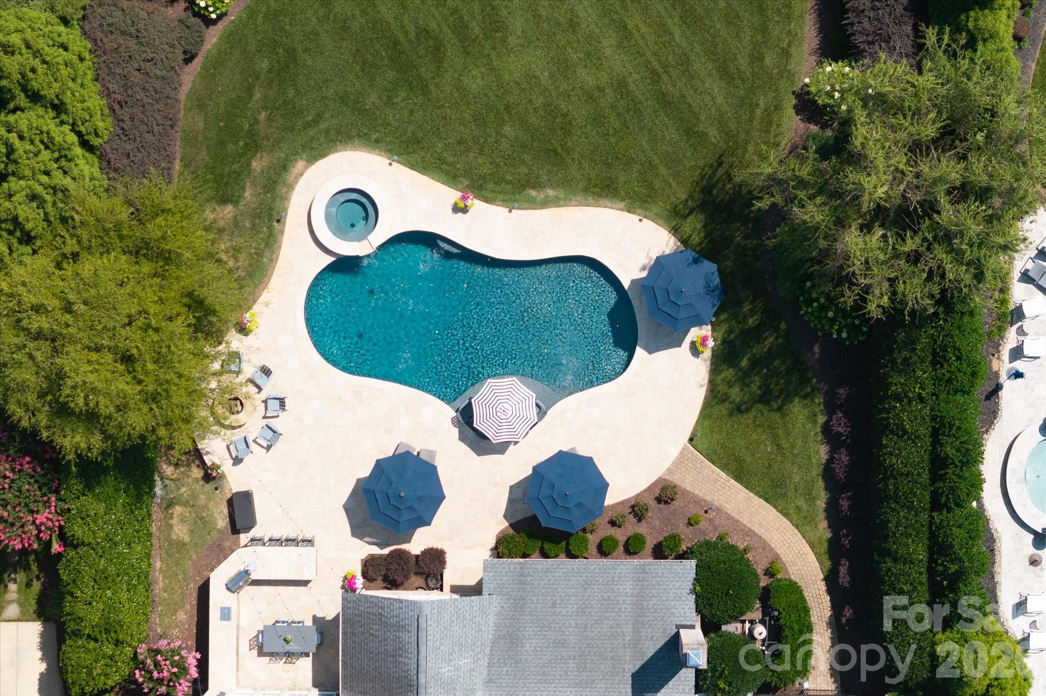 1309 Venetian Way Drive Property Photo 2