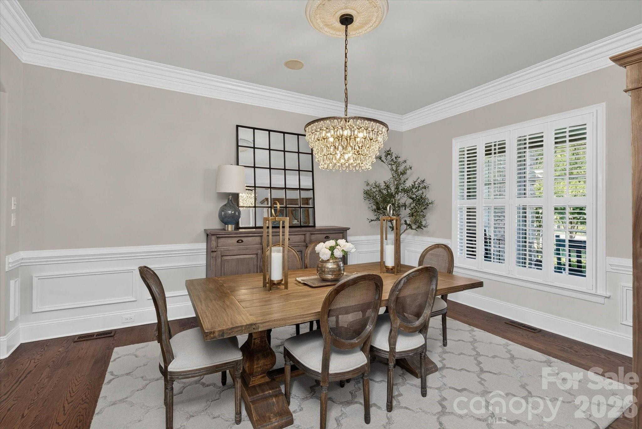 1309 Venetian Way Drive Property Photo 6