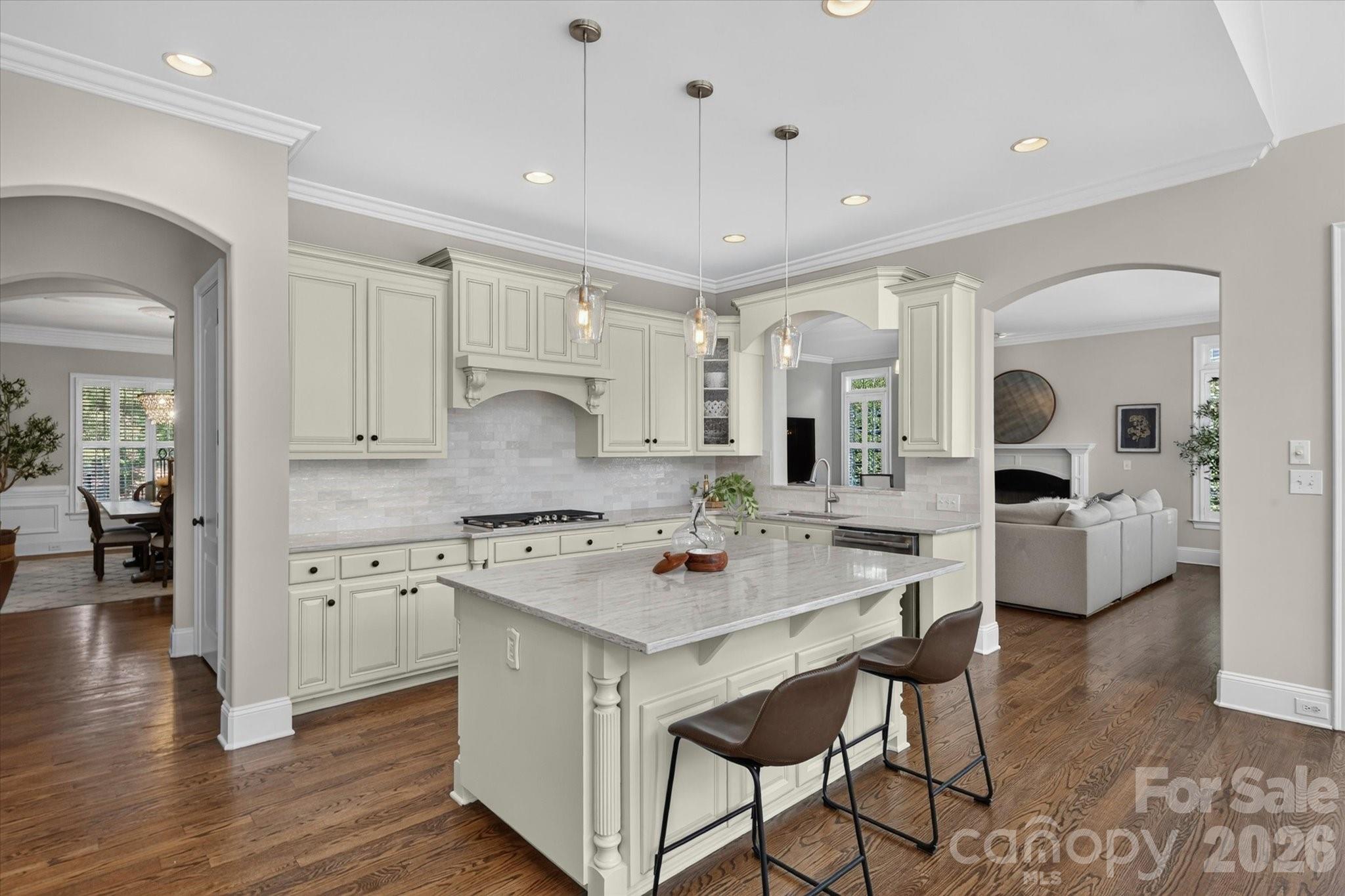 1309 Venetian Way Drive Property Photo 12