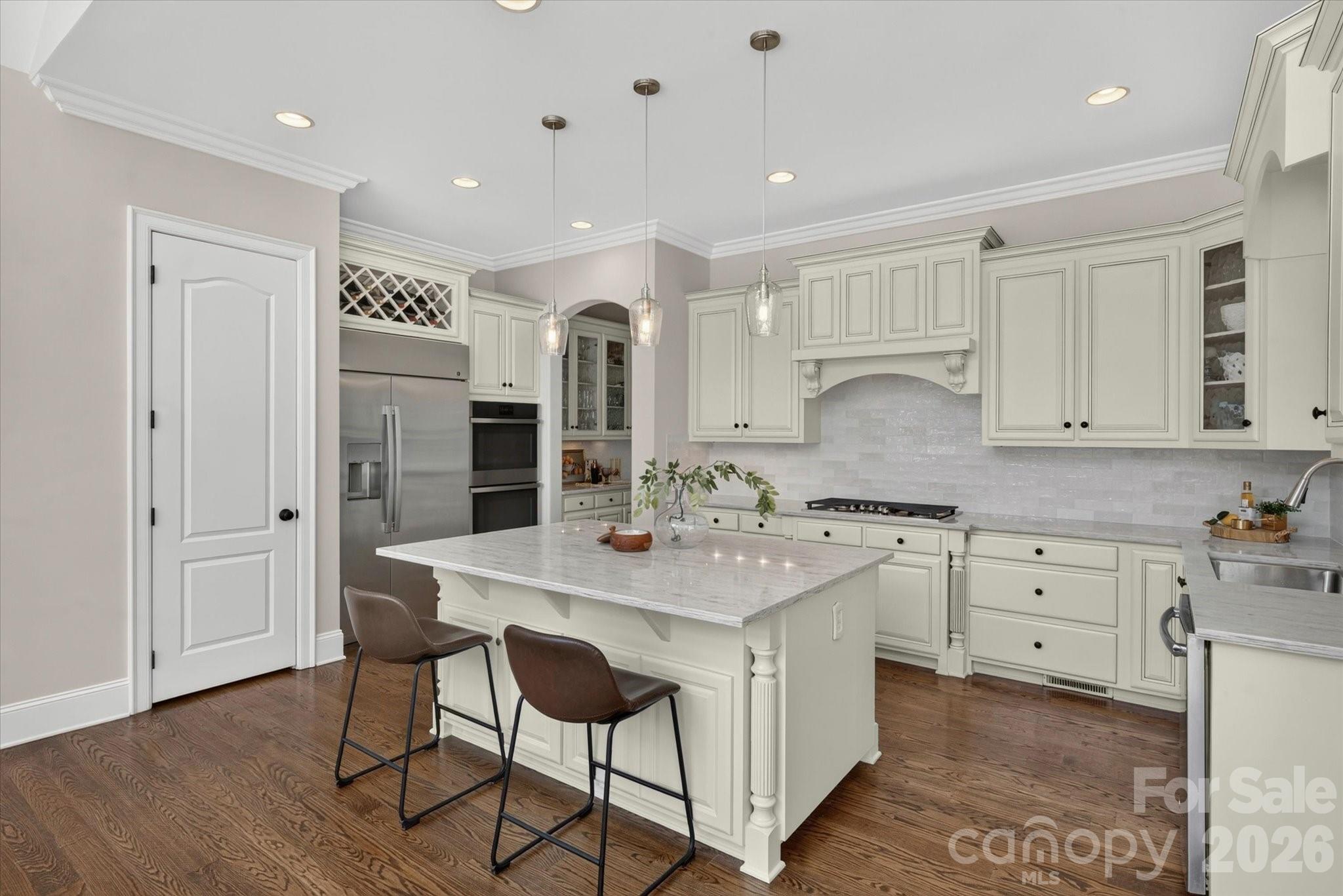 1309 Venetian Way Drive Property Photo 13