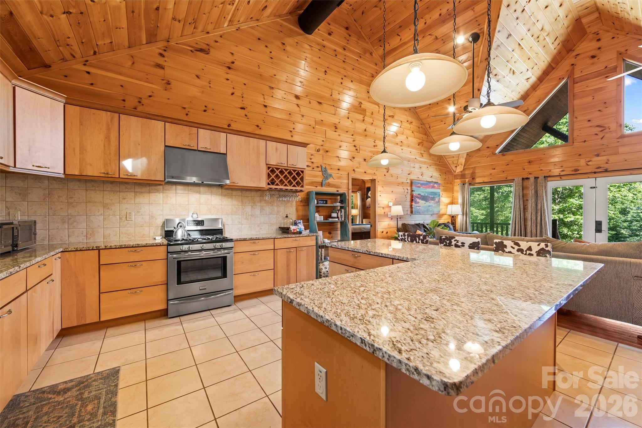 128 Hummingbird Lane Property Photo 15