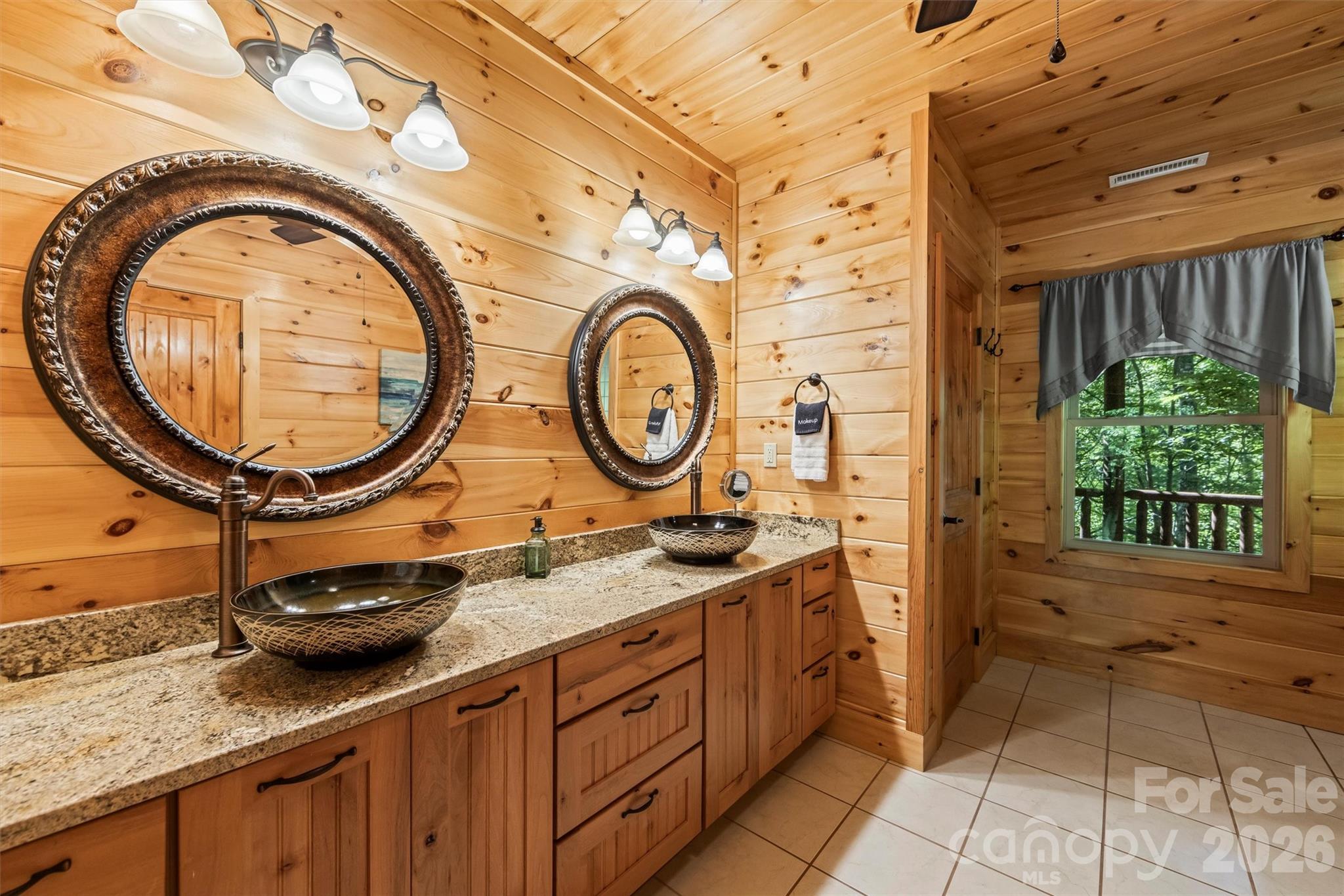 128 Hummingbird Lane Property Photo 22