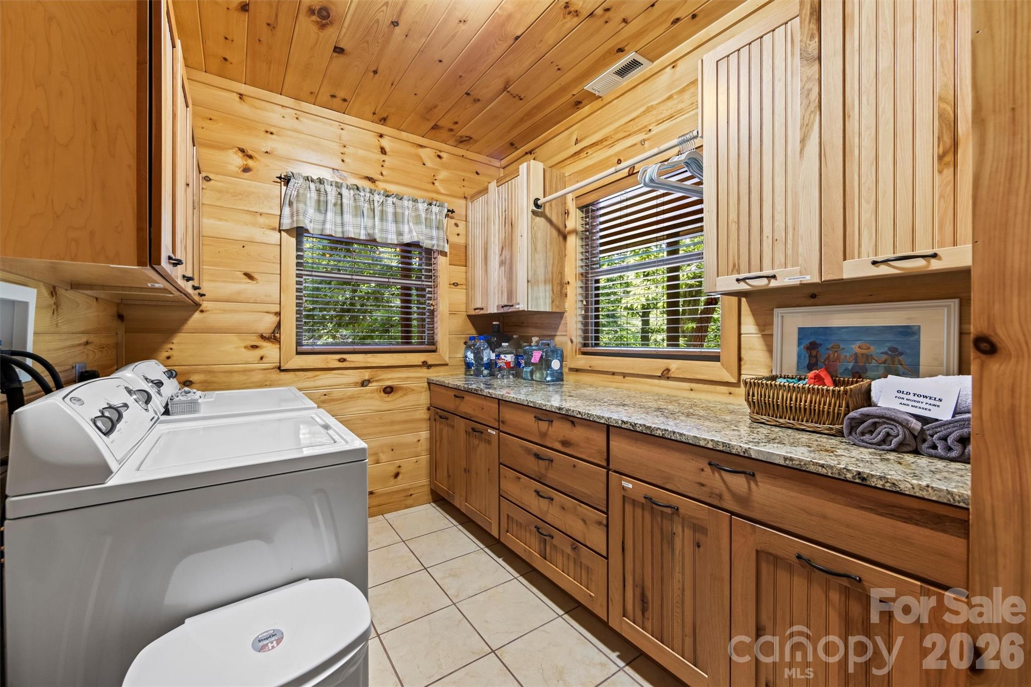 128 Hummingbird Lane Property Photo 30