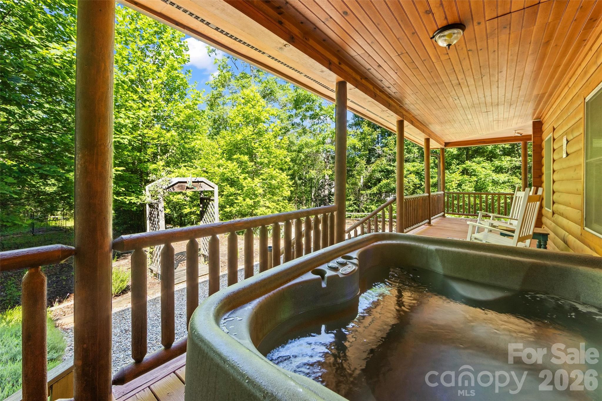 128 Hummingbird Lane Property Photo 35