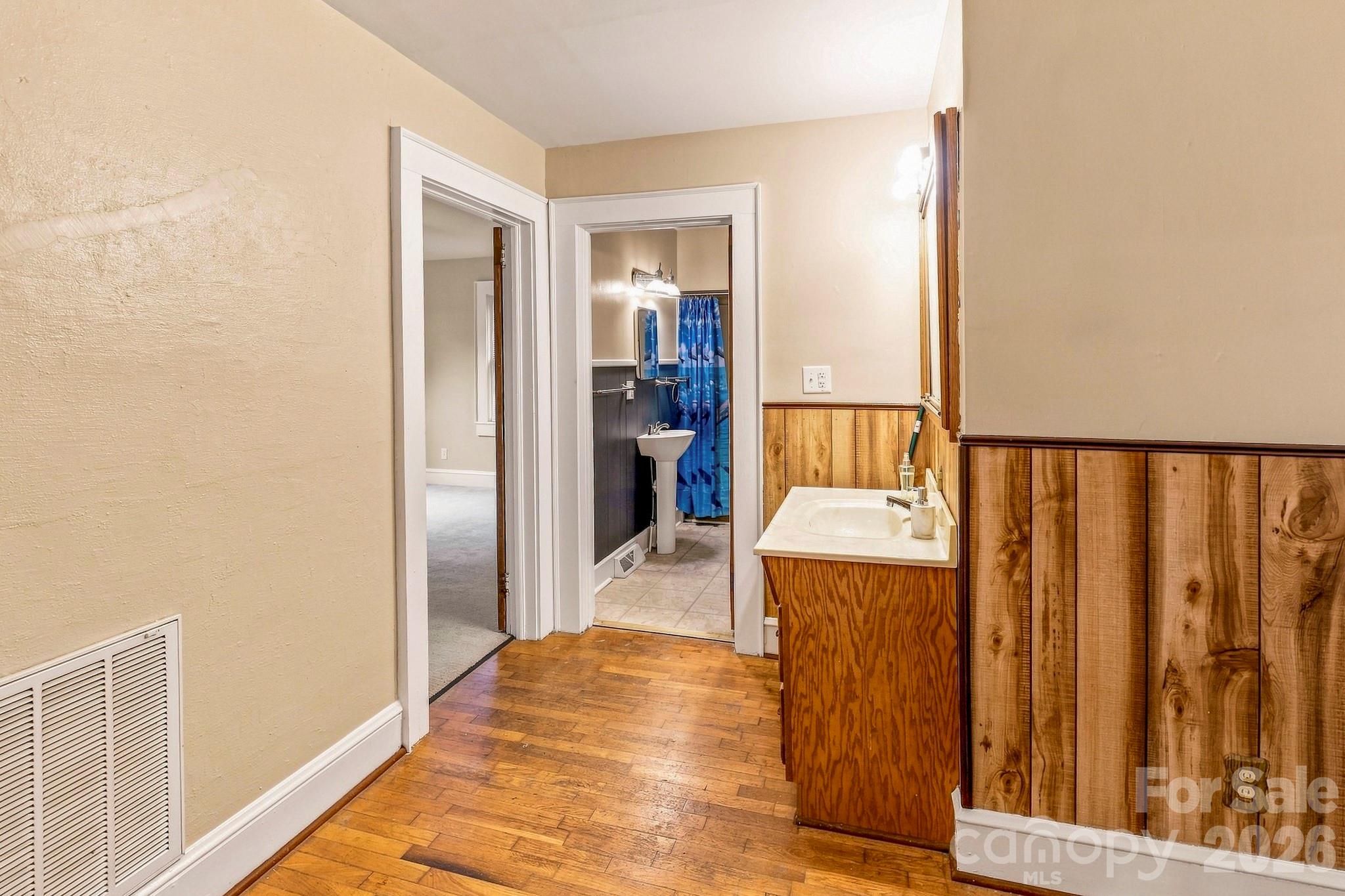 257 Maryland Drive Property Photo 11