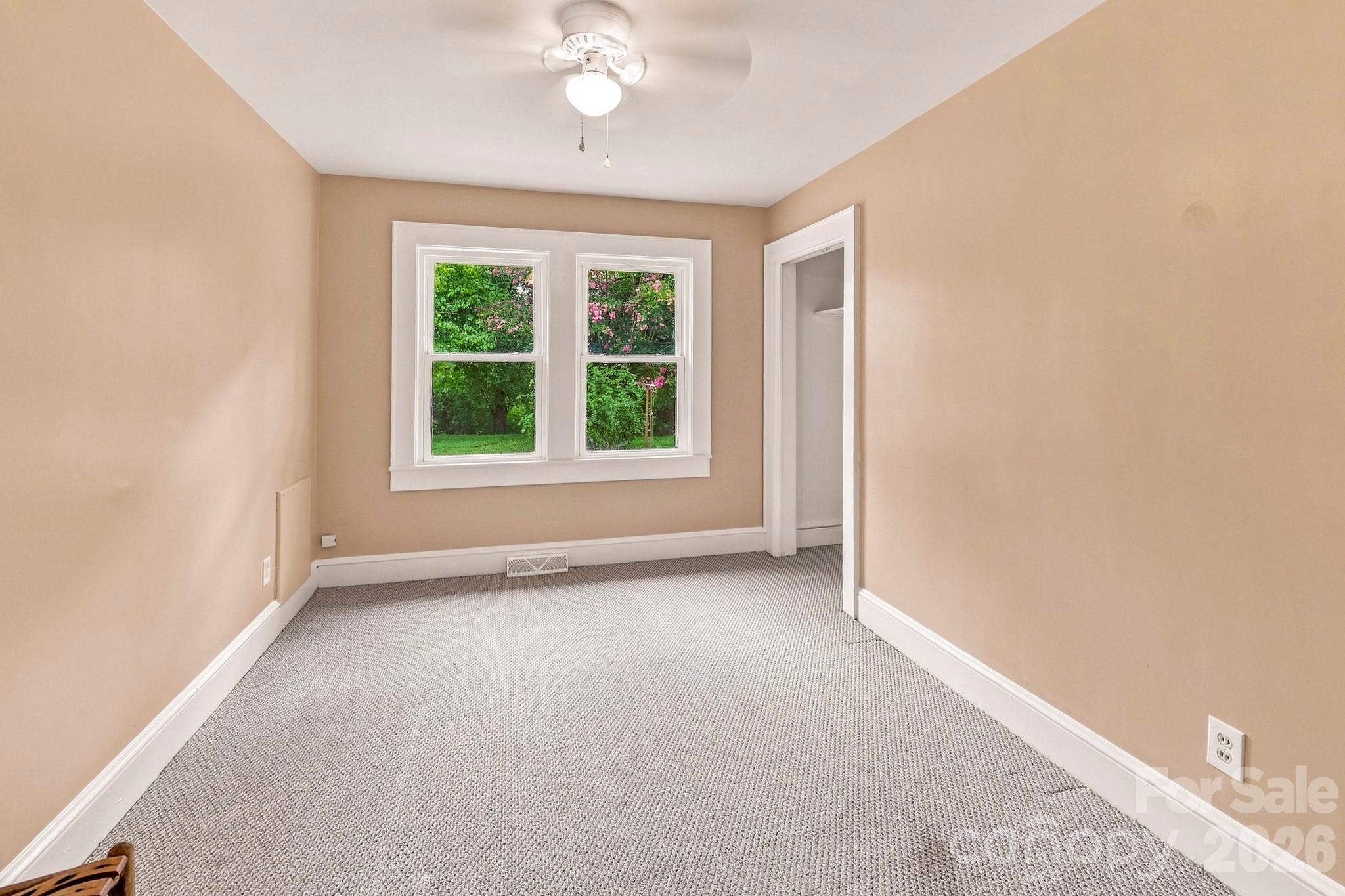 257 Maryland Drive Property Photo 14