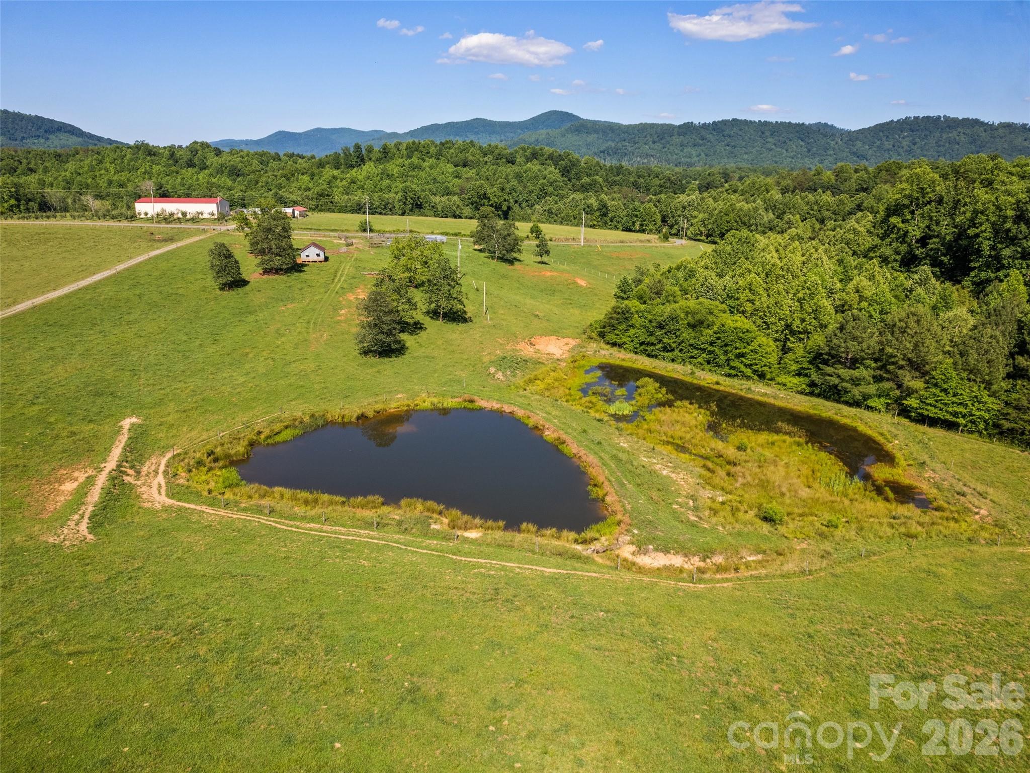 1418 Landis Lane Property Photo 10
