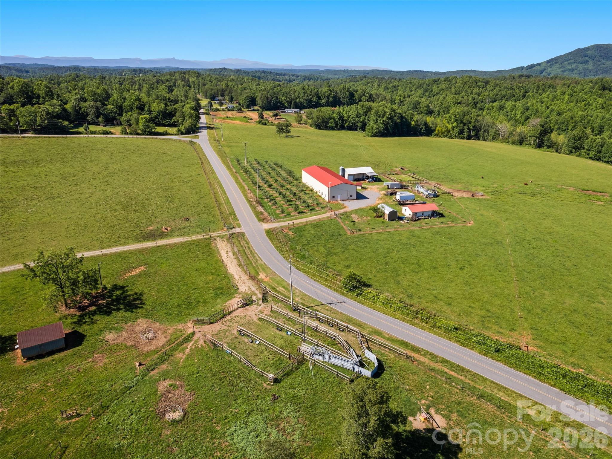 1418 Landis Lane Property Photo 12