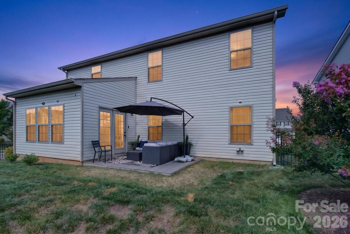 1677 Scarbrough Circle Property Photo 3
