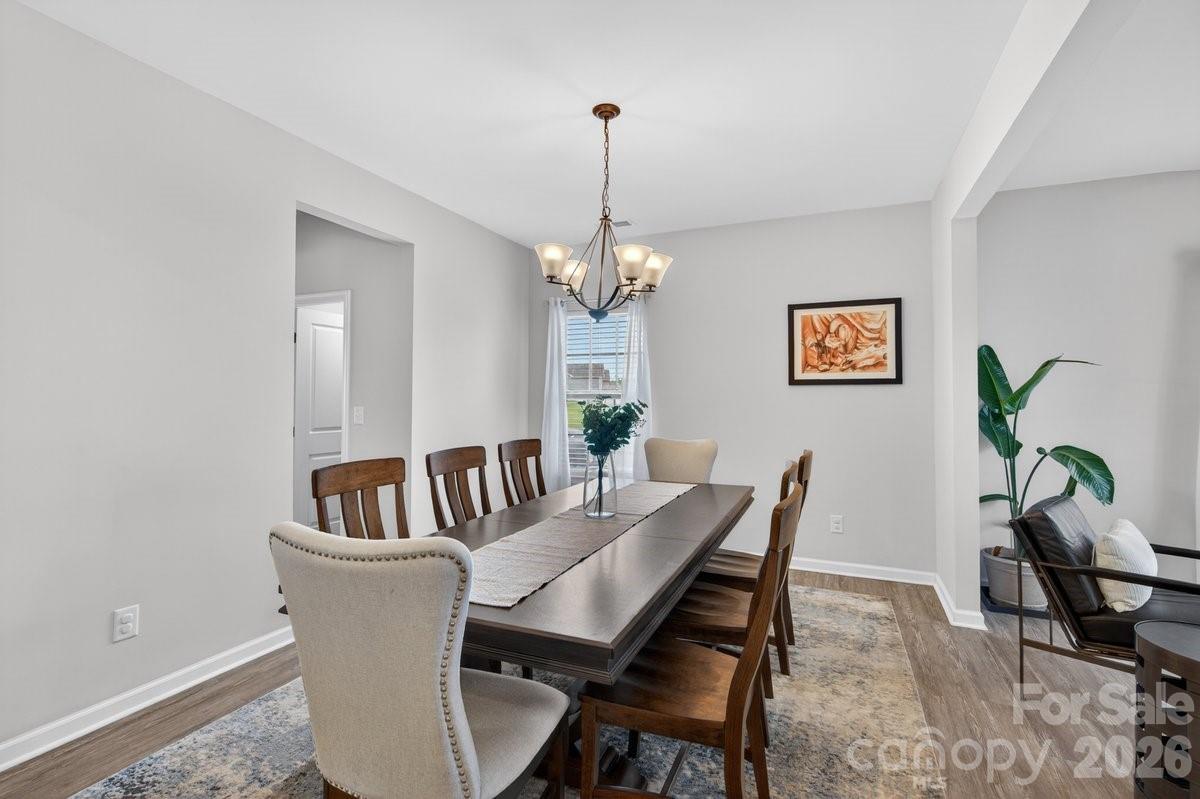 1677 Scarbrough Circle Property Photo 12
