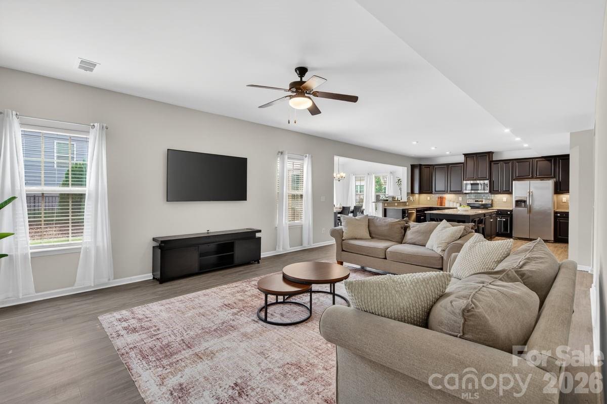 1677 Scarbrough Circle Property Photo 17