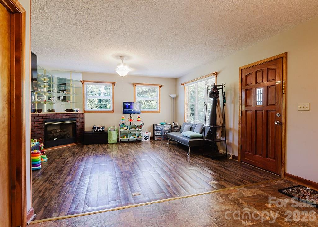 32497 Guard Road Property Photo 3