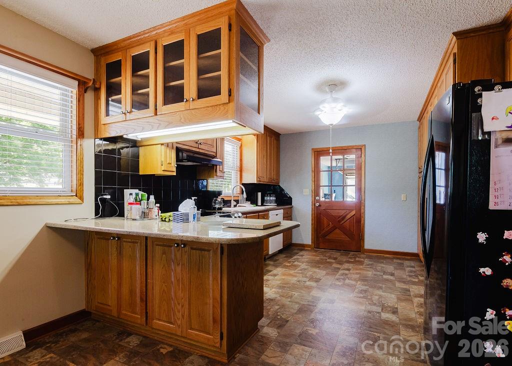 32497 Guard Road Property Photo 8