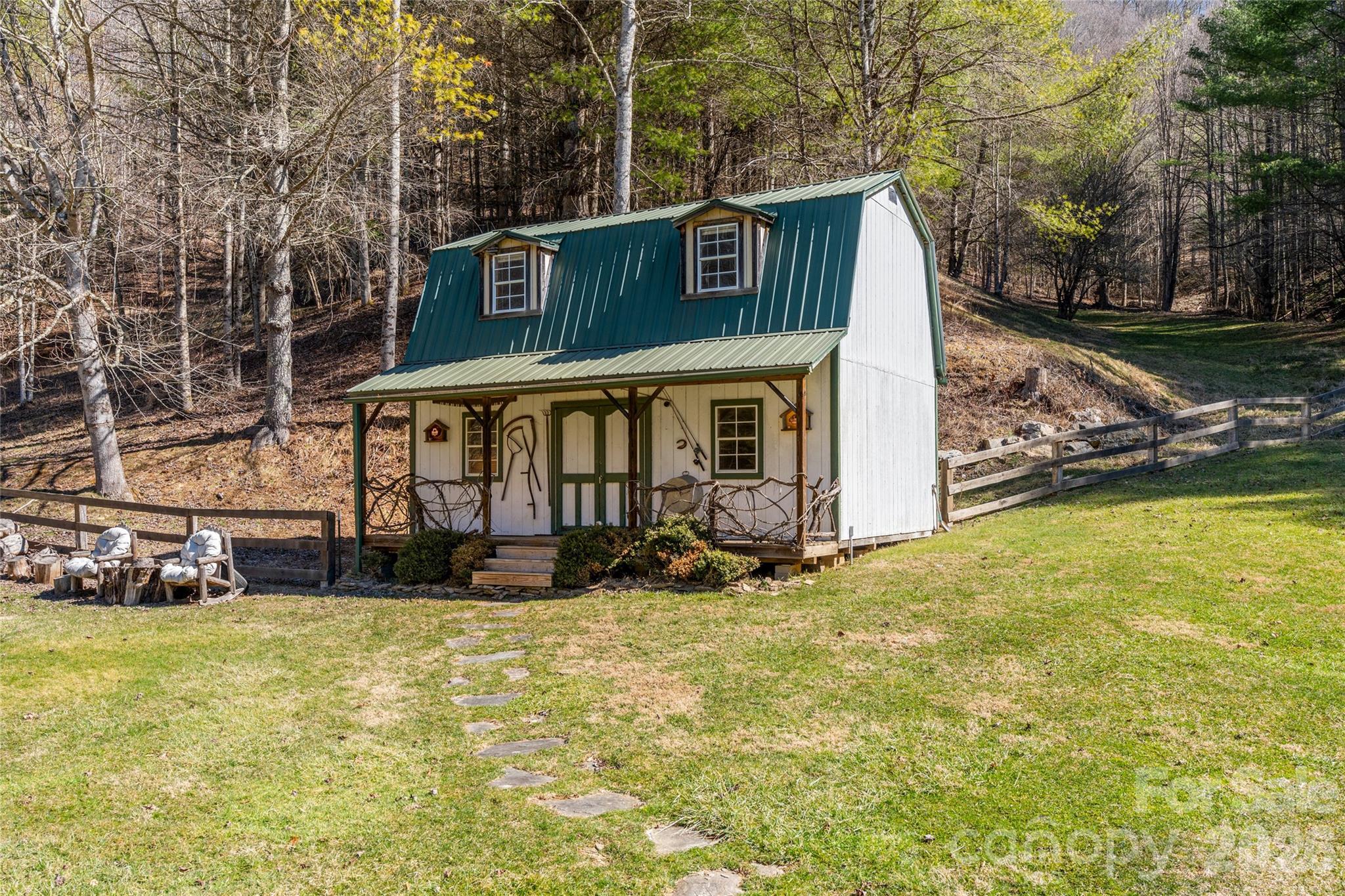 12892 Us 23 Highway Property Photo 14