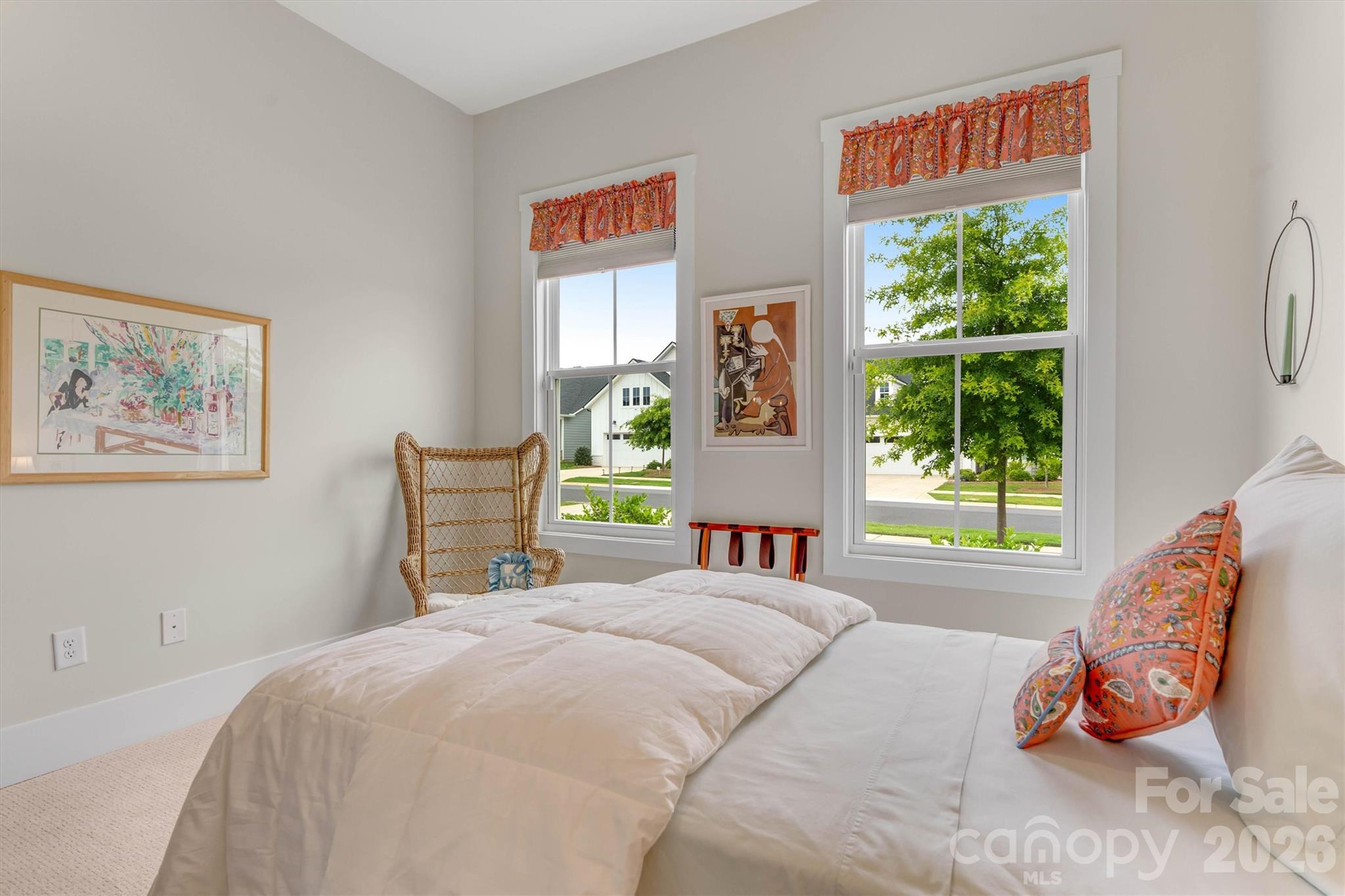 8025 Brookbank Drive Property Photo 8