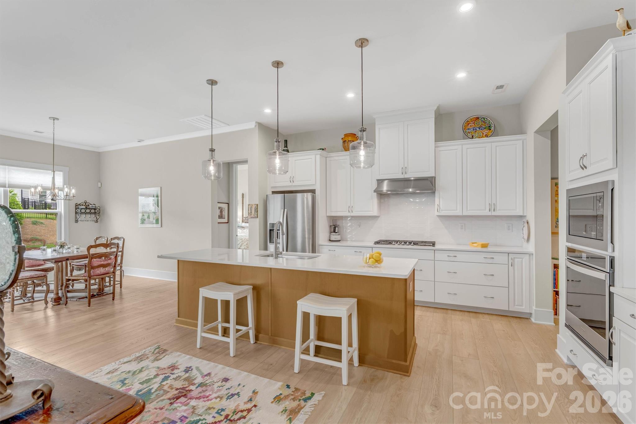 8025 Brookbank Drive Property Photo 18