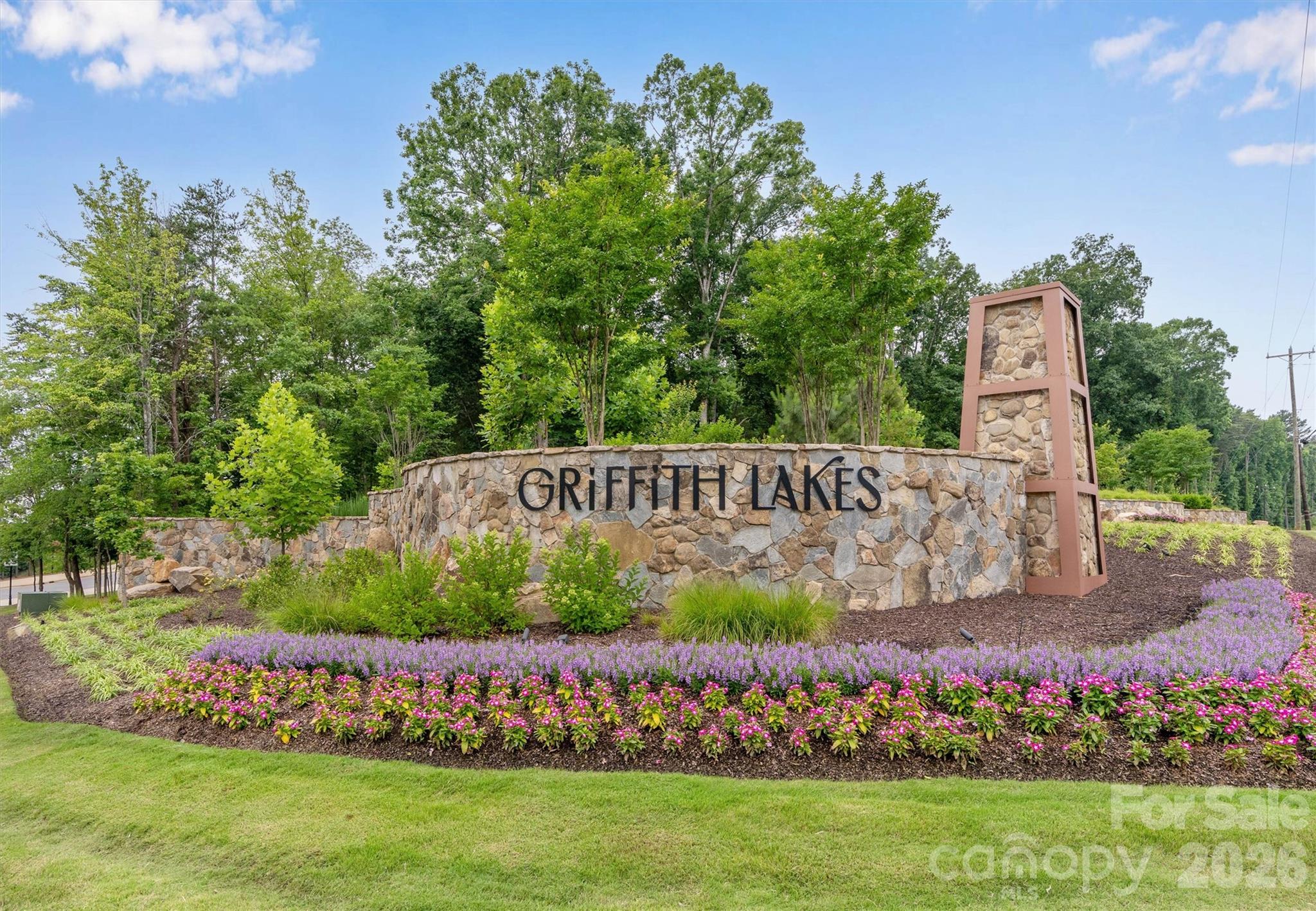 8025 Brookbank Drive Property Photo 36