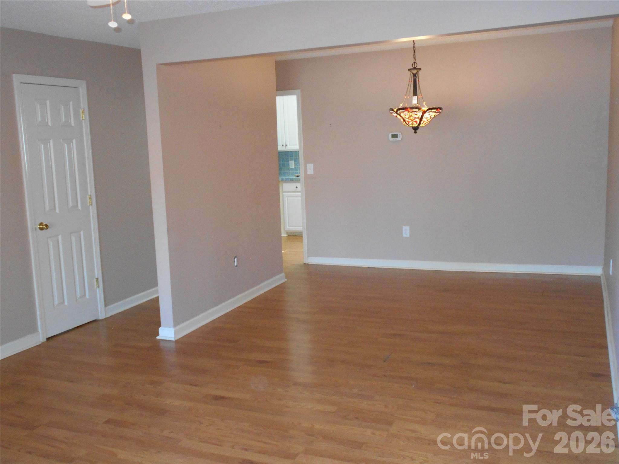 407 E Broad Street C3 Property Photo 5
