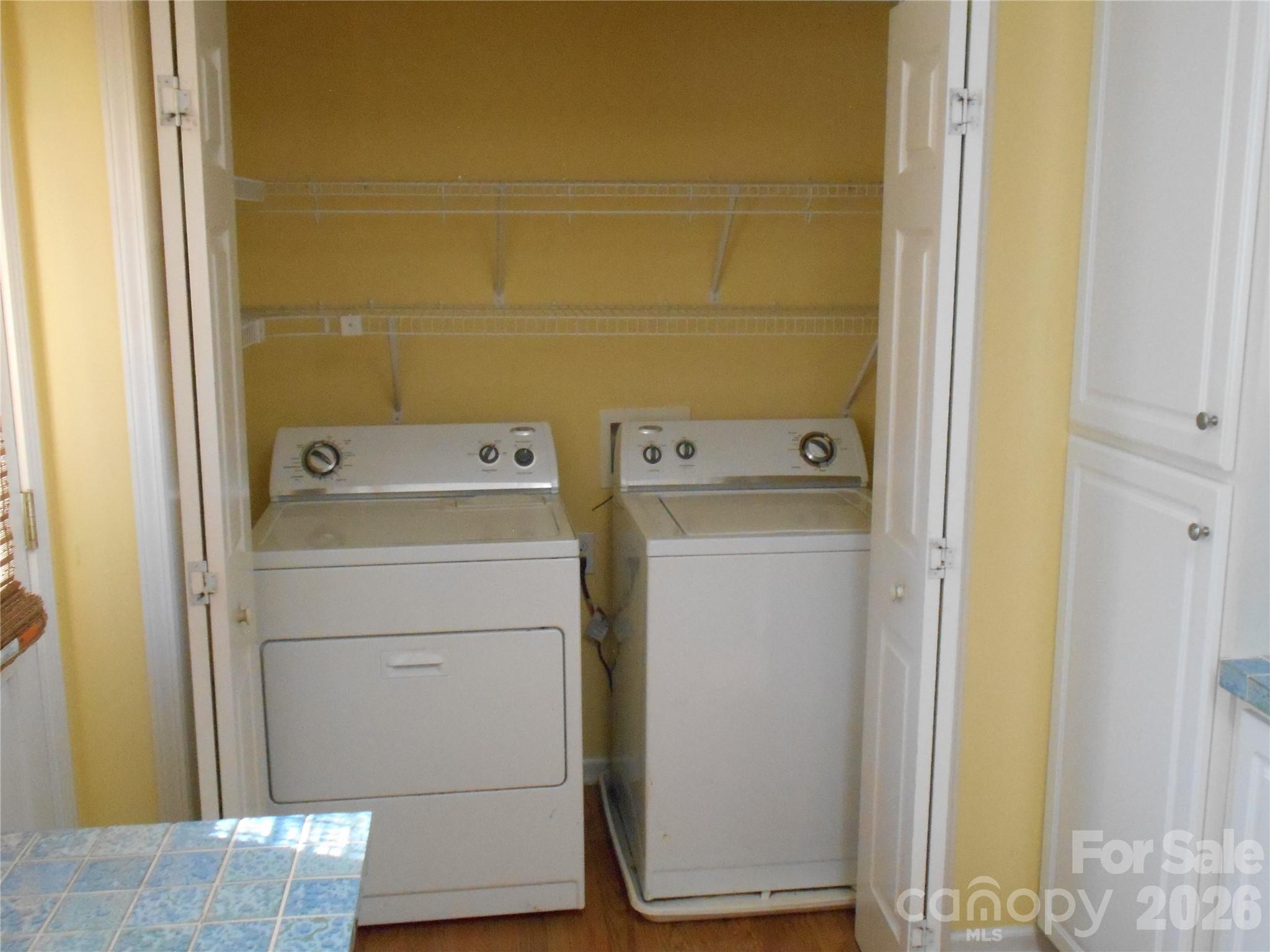 407 E Broad Street C3 Property Photo 10