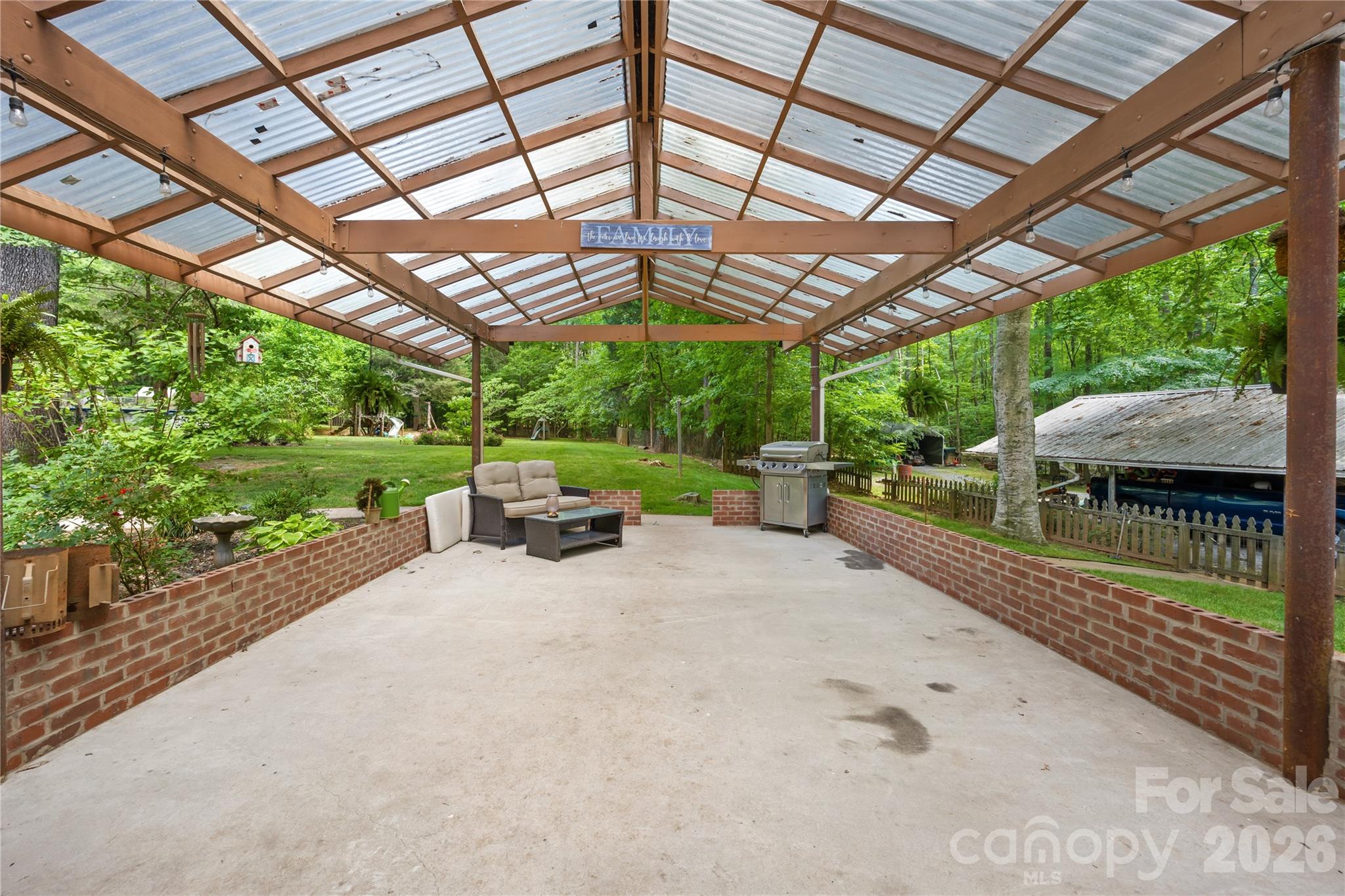 5917 Davis Road Property Photo 28