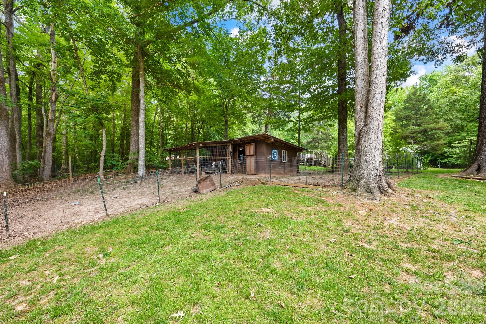 5917 Davis Road Property Photo 36