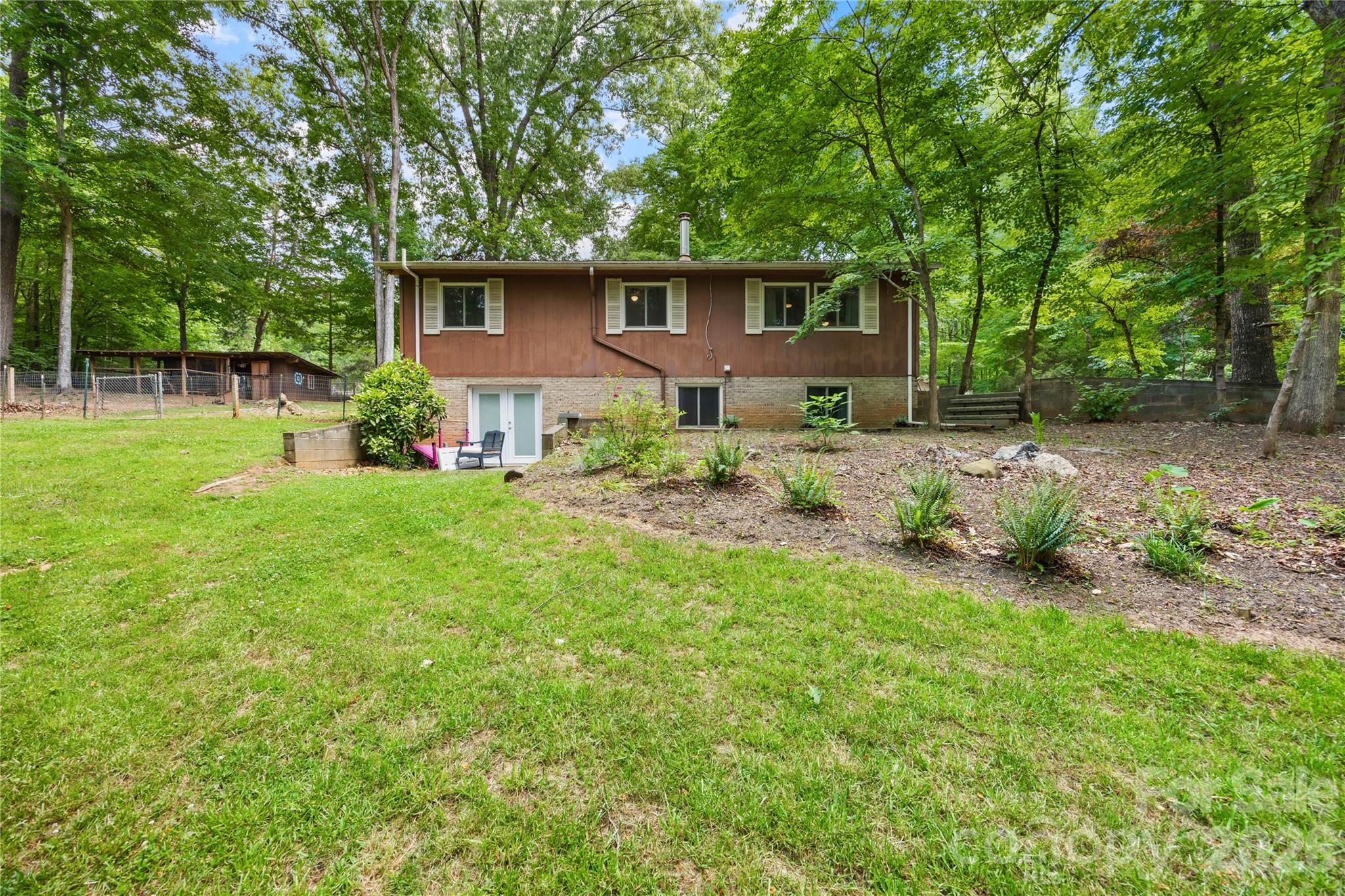 5917 Davis Road Property Photo 38