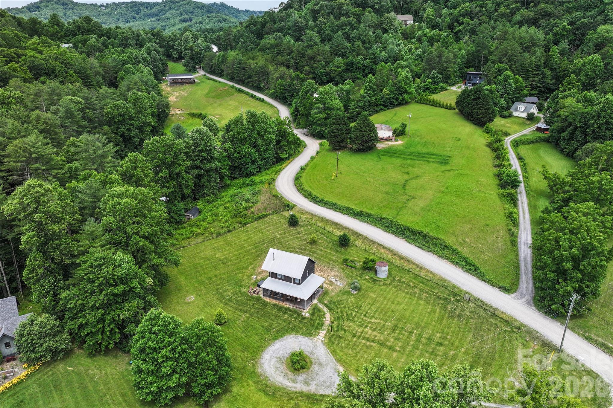 105 Loganberry Trail 1 Property Photo 3