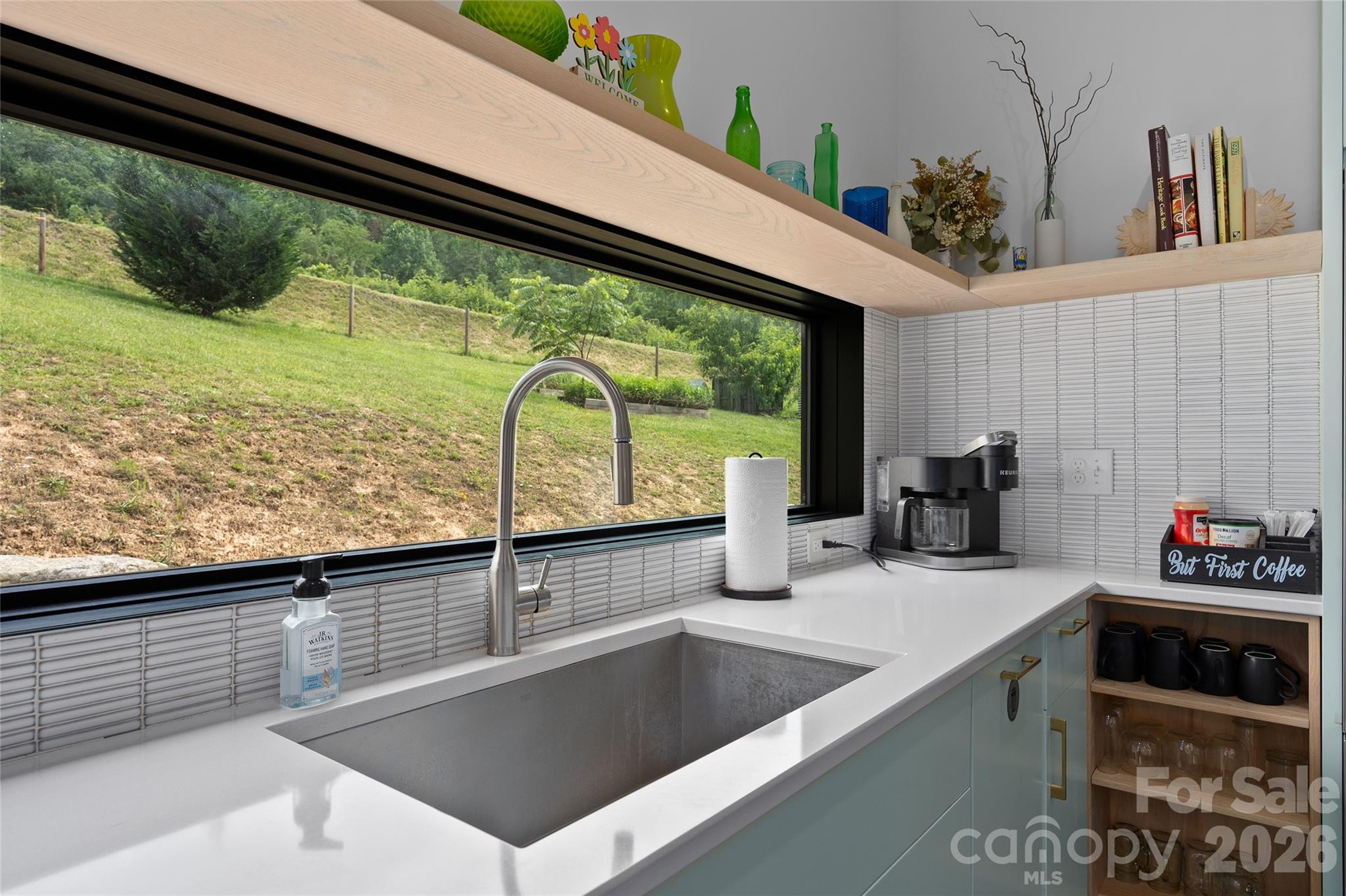 105 Loganberry Trail 1 Property Photo 16