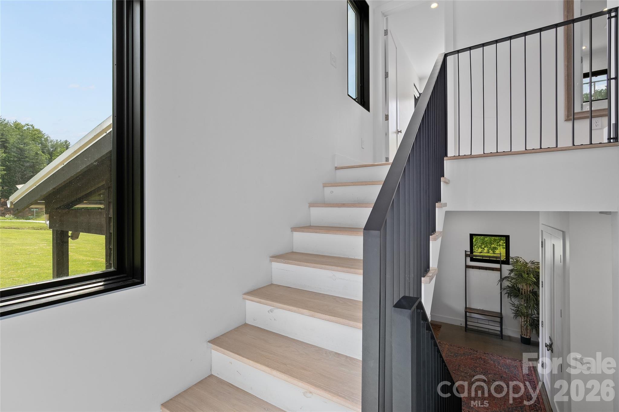 105 Loganberry Trail 1 Property Photo 26