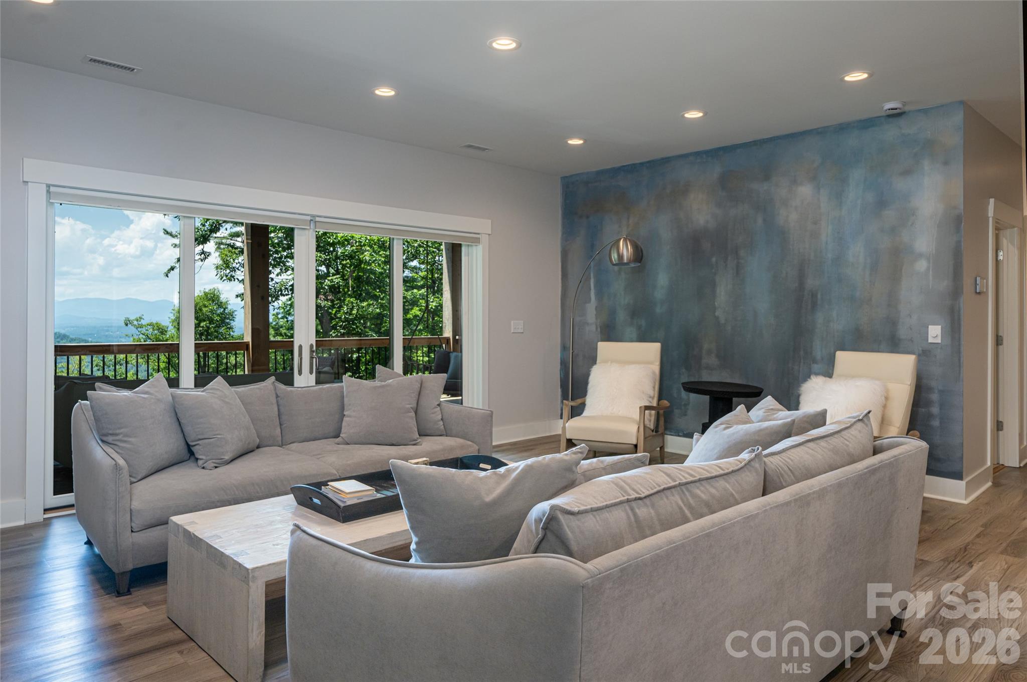 57 Villa Nova Drive Property Photo 34