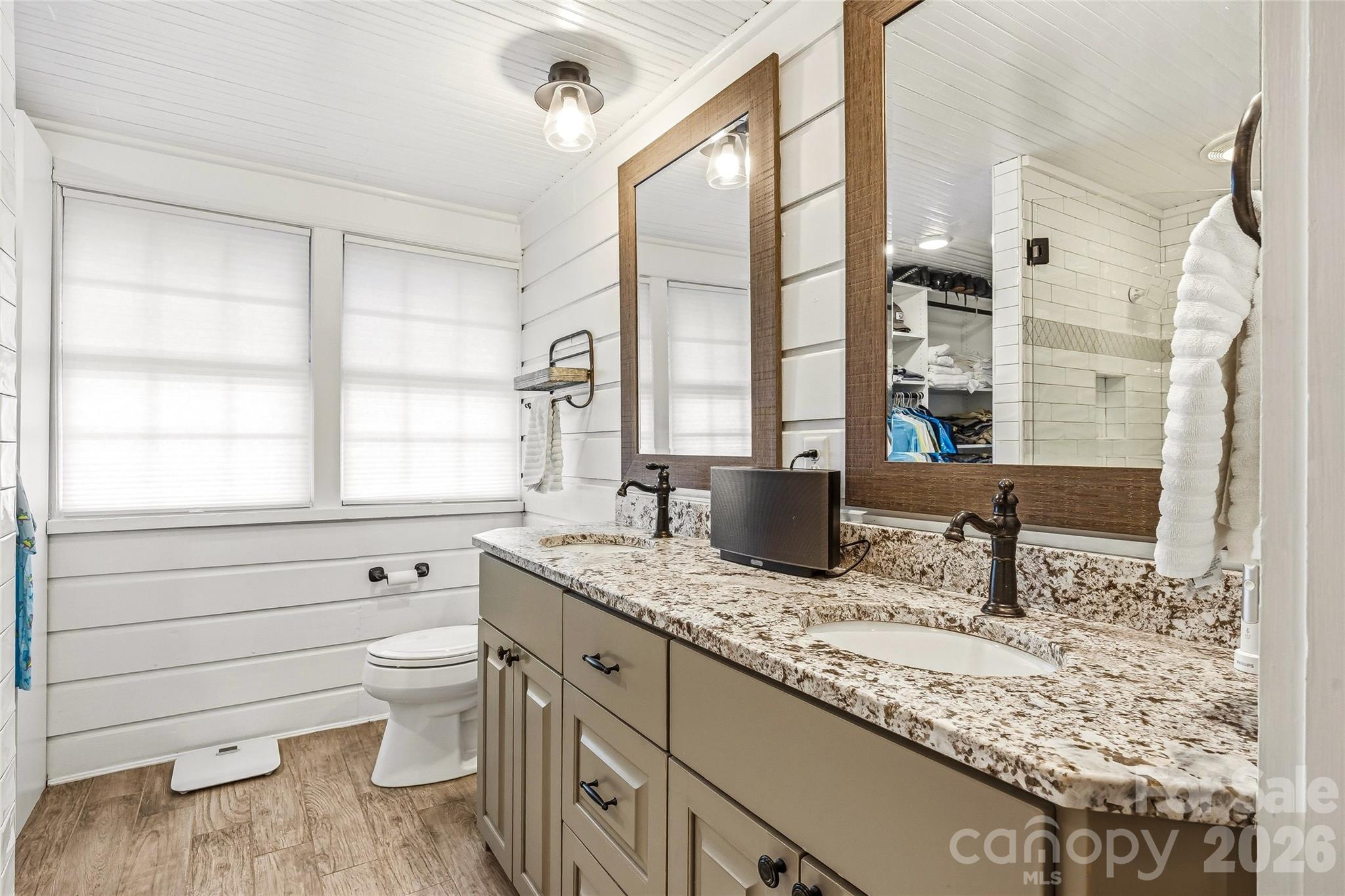 1620 Norwood Place Property Photo 23