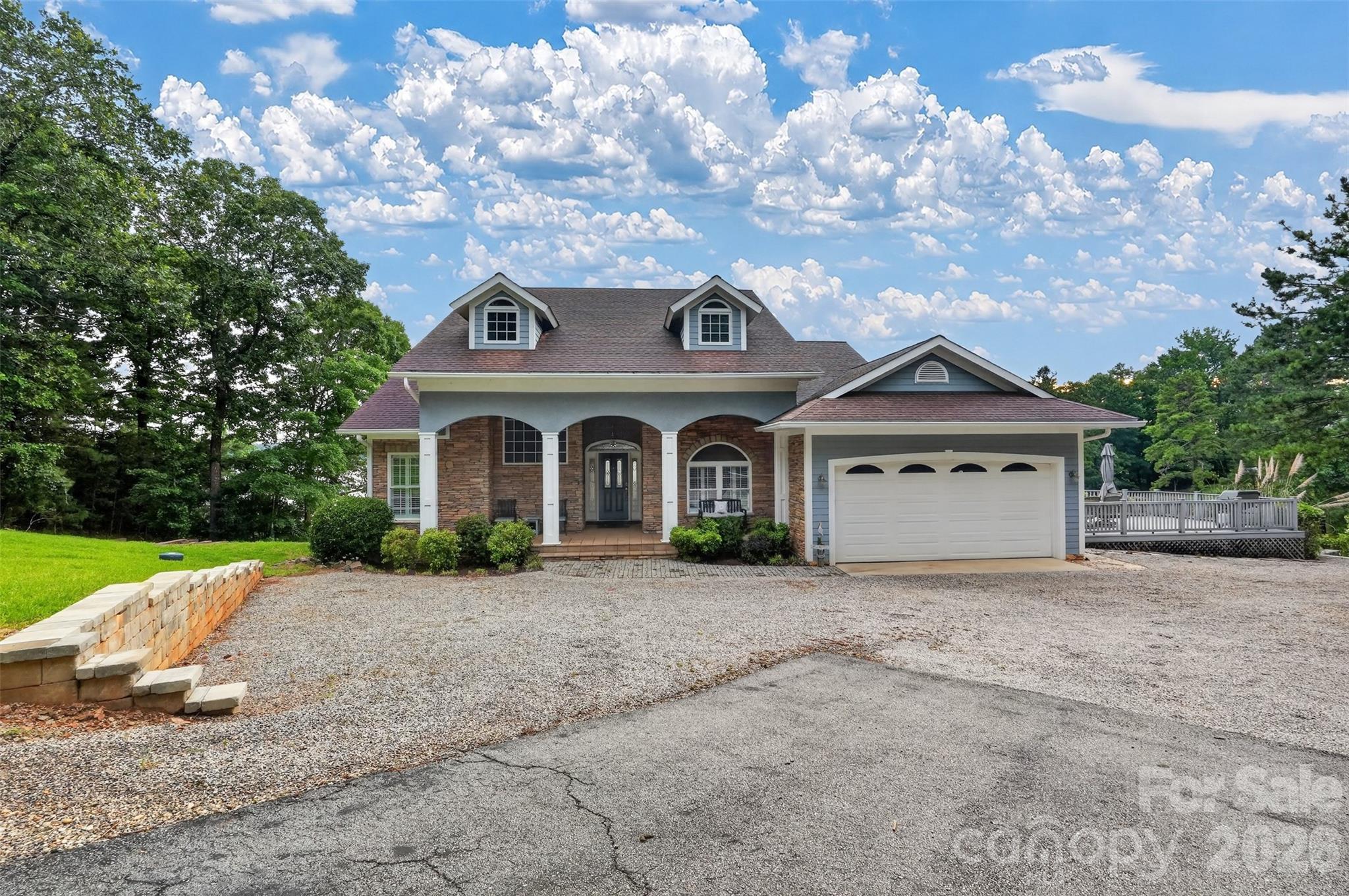 1168 Snowy Owl Road Property Photo 3