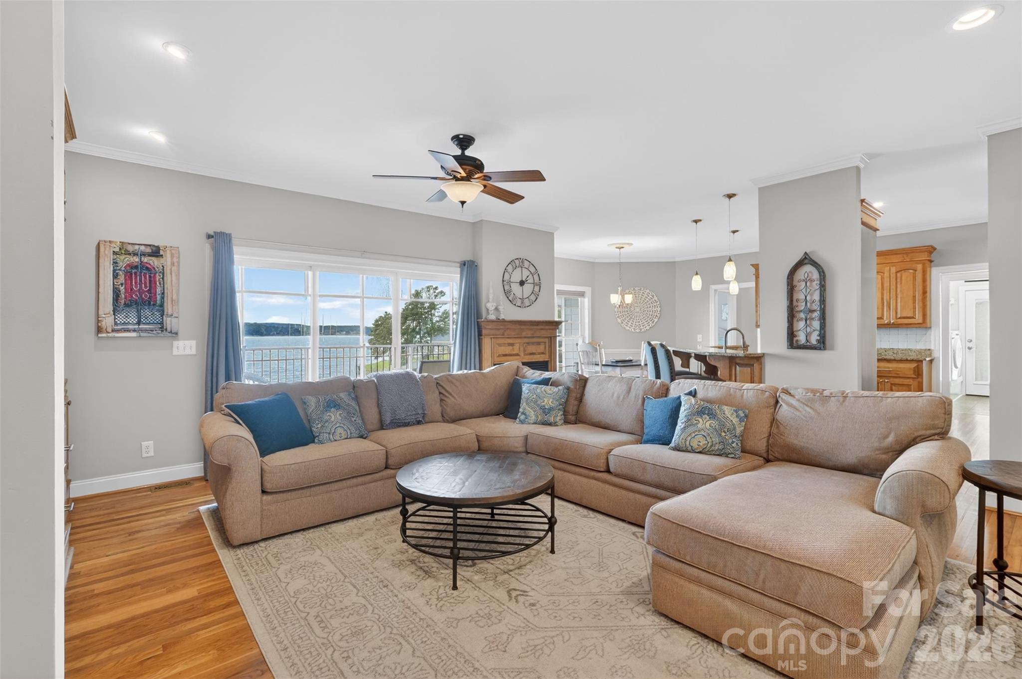 1168 Snowy Owl Road Property Photo 6