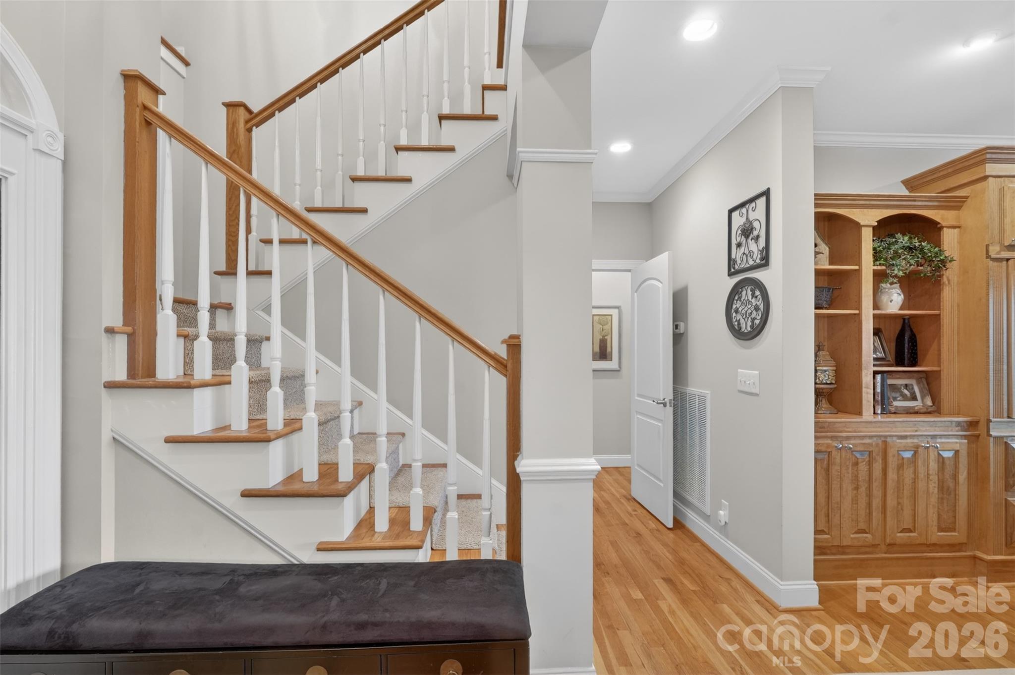 1168 Snowy Owl Road Property Photo 9