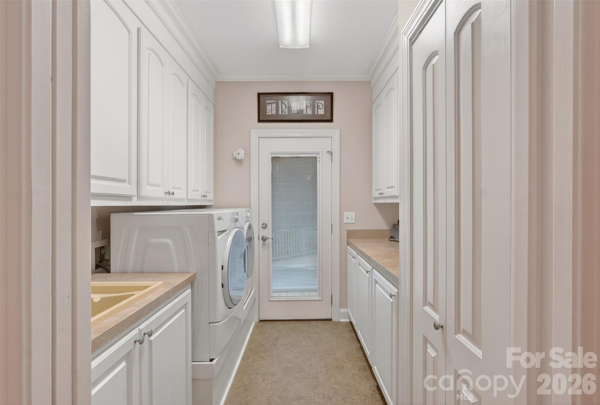 1168 Snowy Owl Road Property Photo 20
