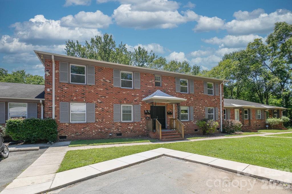 3416 Craig Avenue Property Photo 2