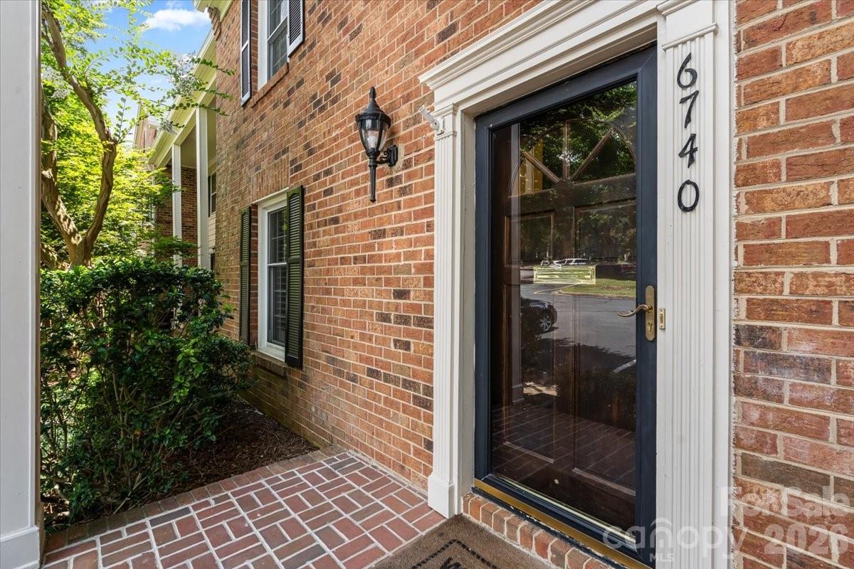 6740 Constitution Lane Property Photo 3