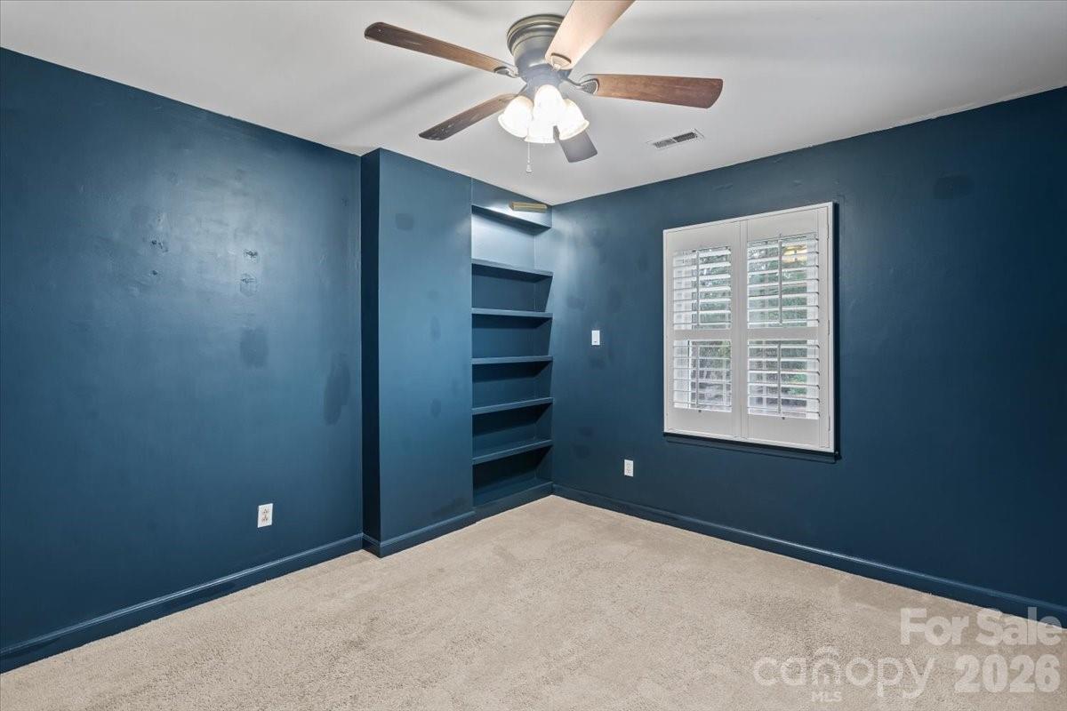 6740 Constitution Lane Property Photo 31