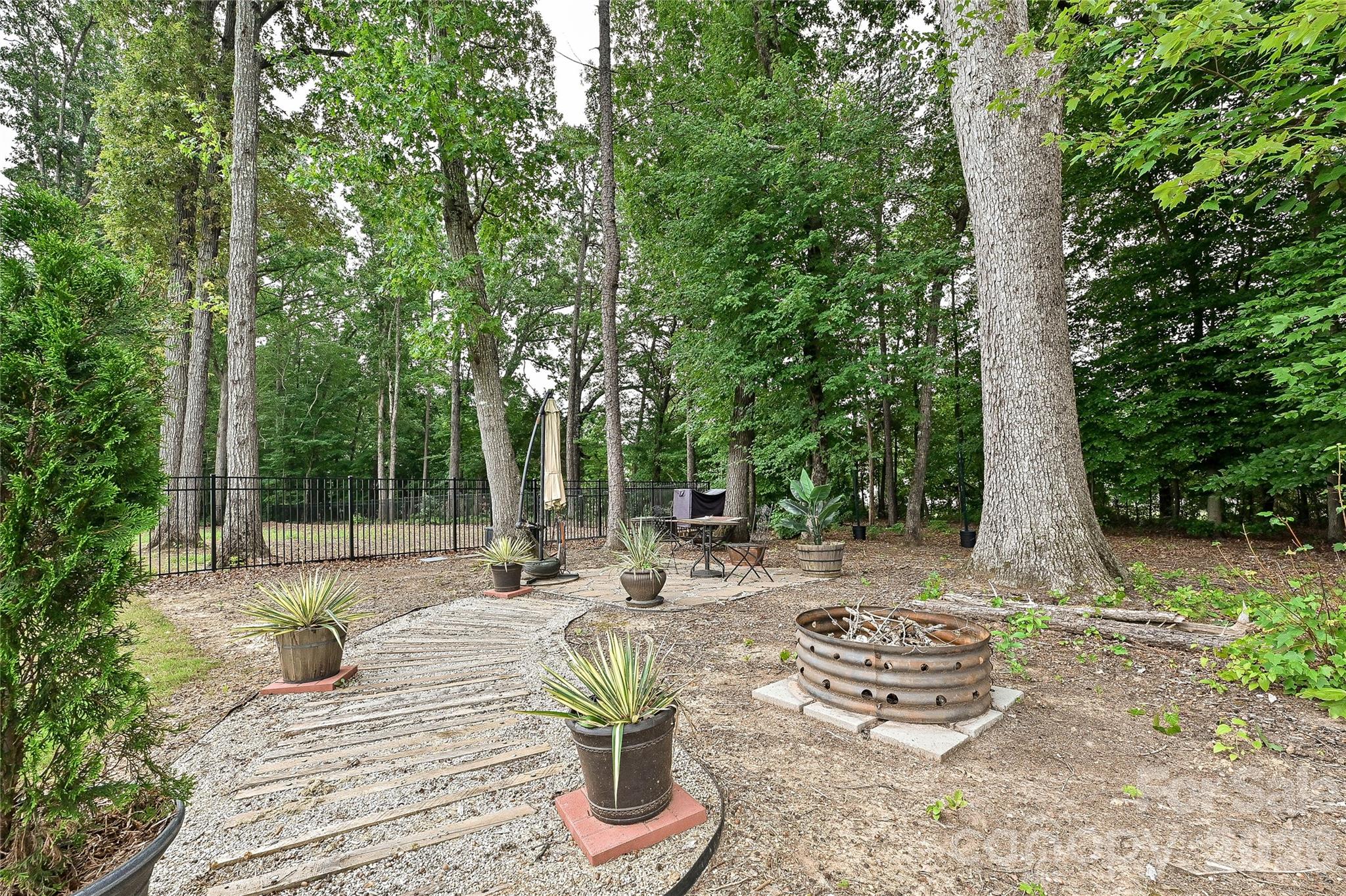 406 Sinaloa Street Property Photo 35