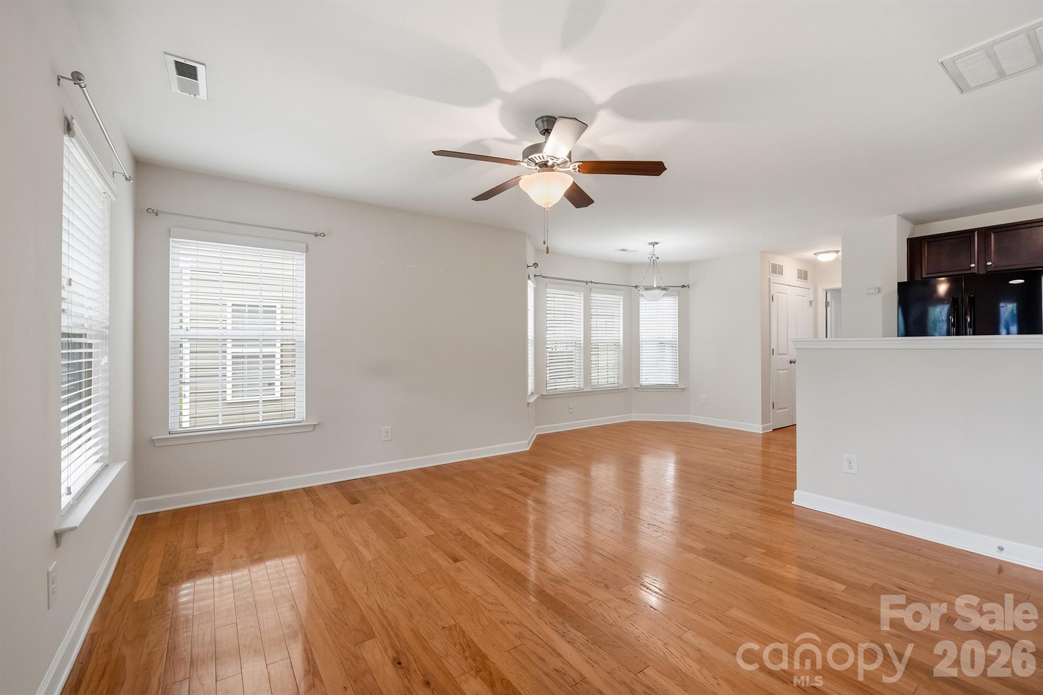 12421 Stumptown Road Property Photo 4