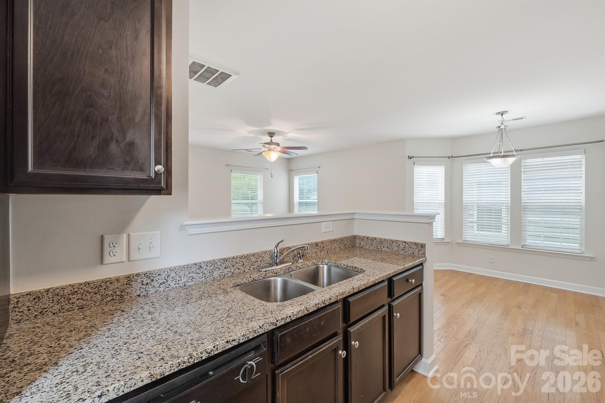 12421 Stumptown Road Property Photo 11