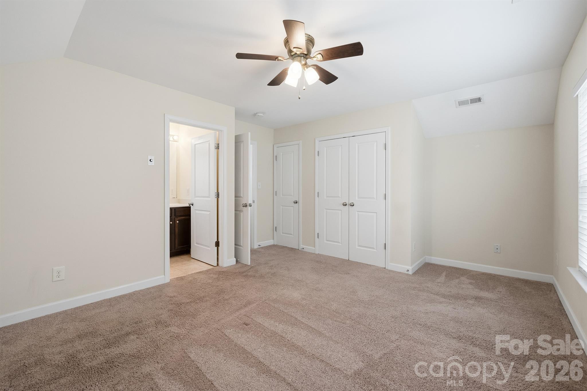 12421 Stumptown Road Property Photo 21