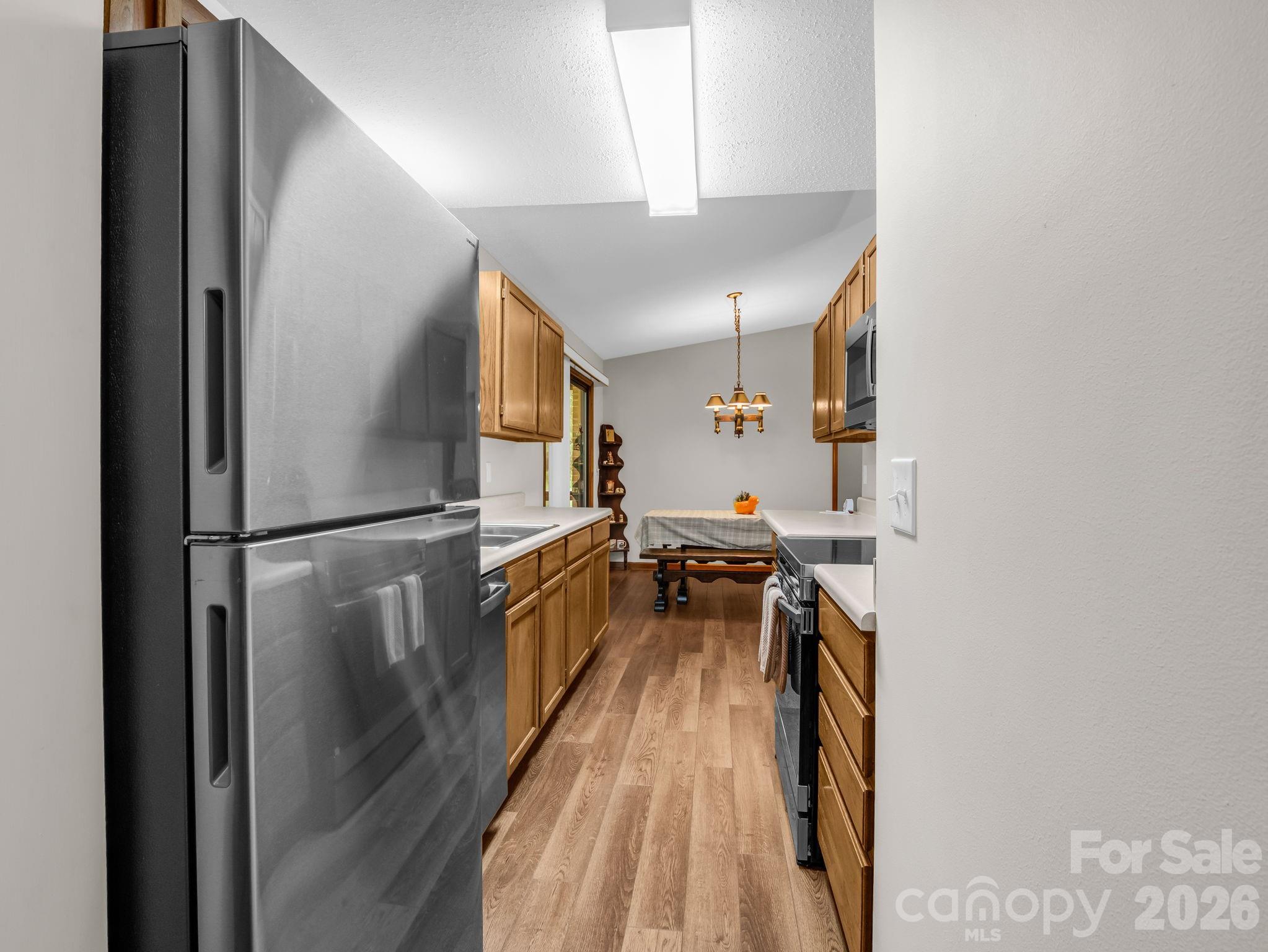 182 Resada Drive Property Photo 9