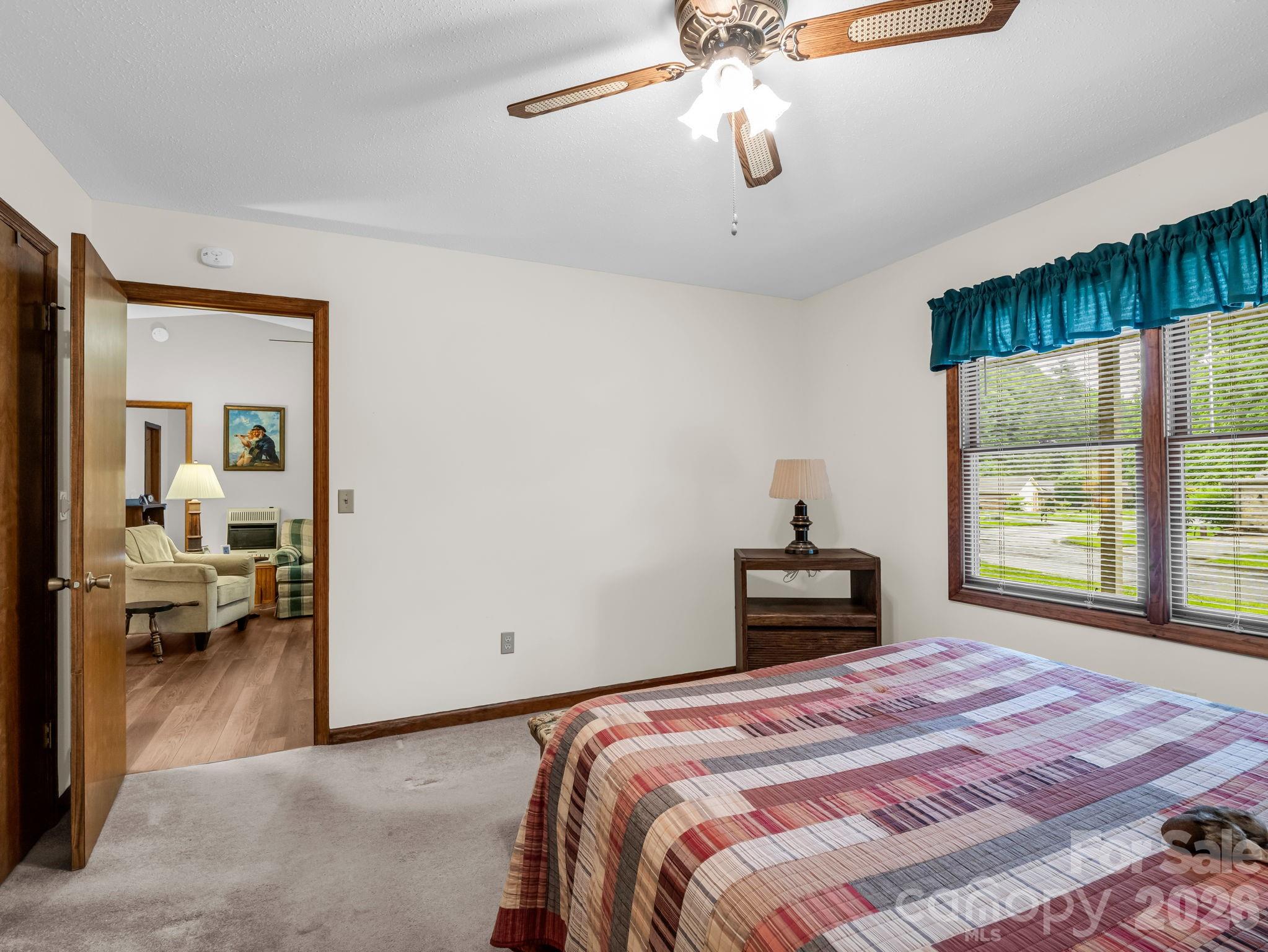 182 Resada Drive Property Photo 14