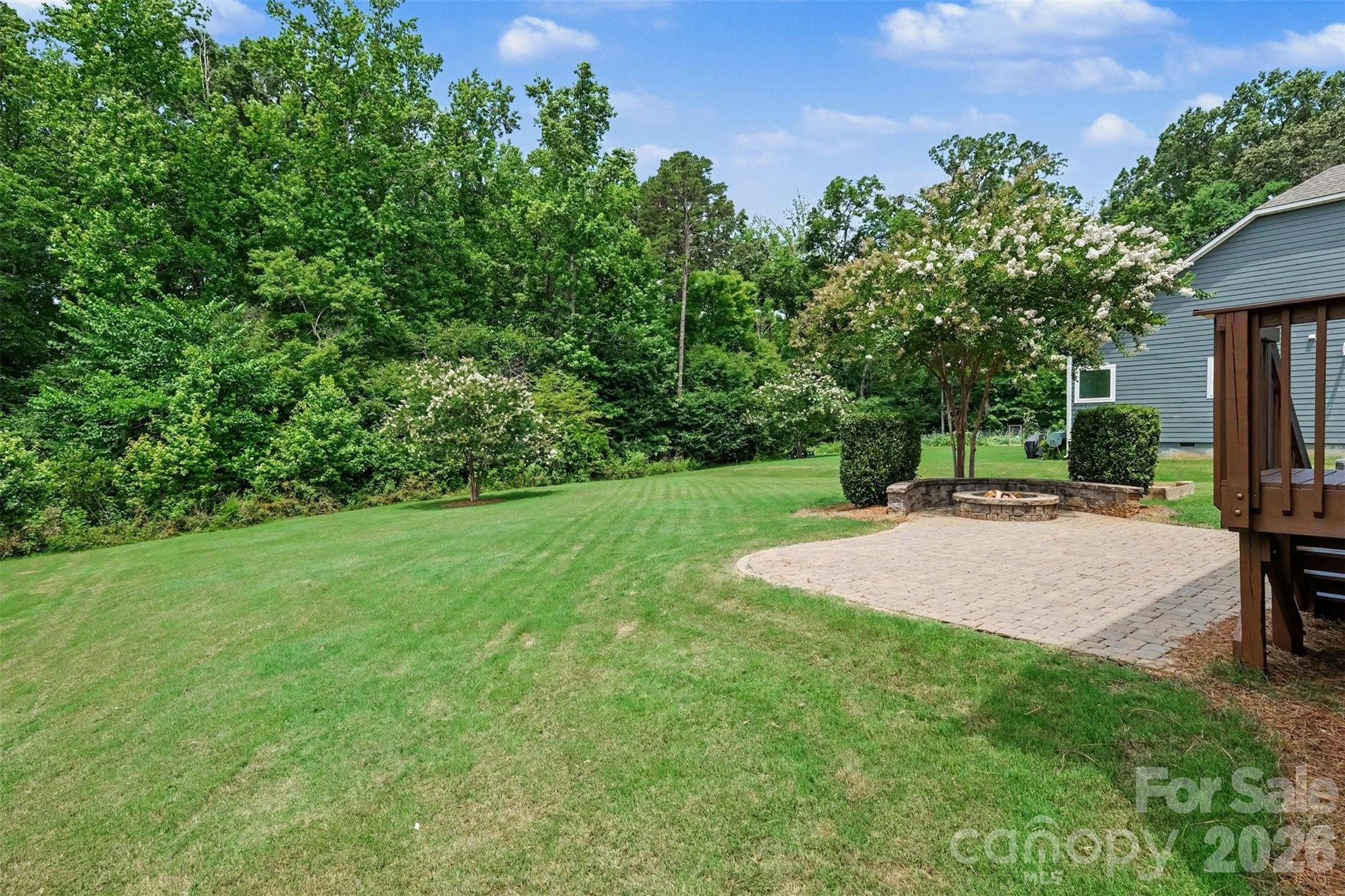 2521 Surveyor General Drive Property Photo 33