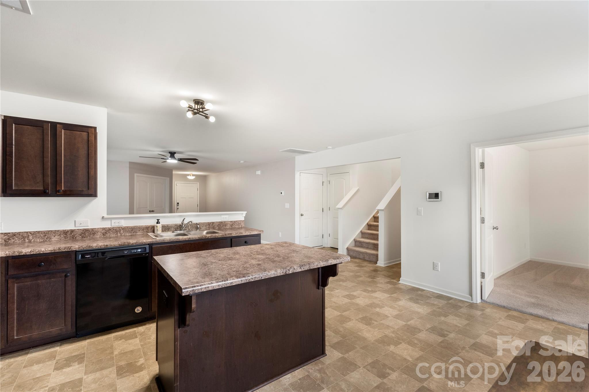 10131 Holly Park Drive Property Photo 17