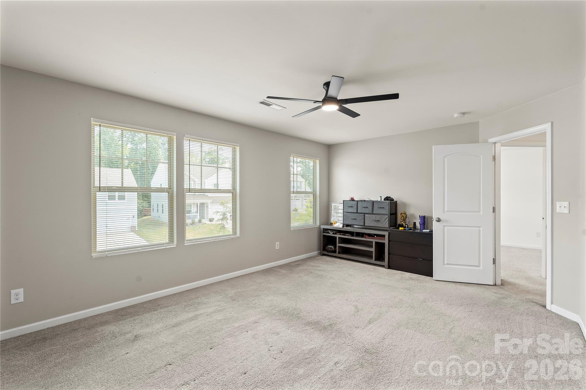10131 Holly Park Drive Property Photo 27